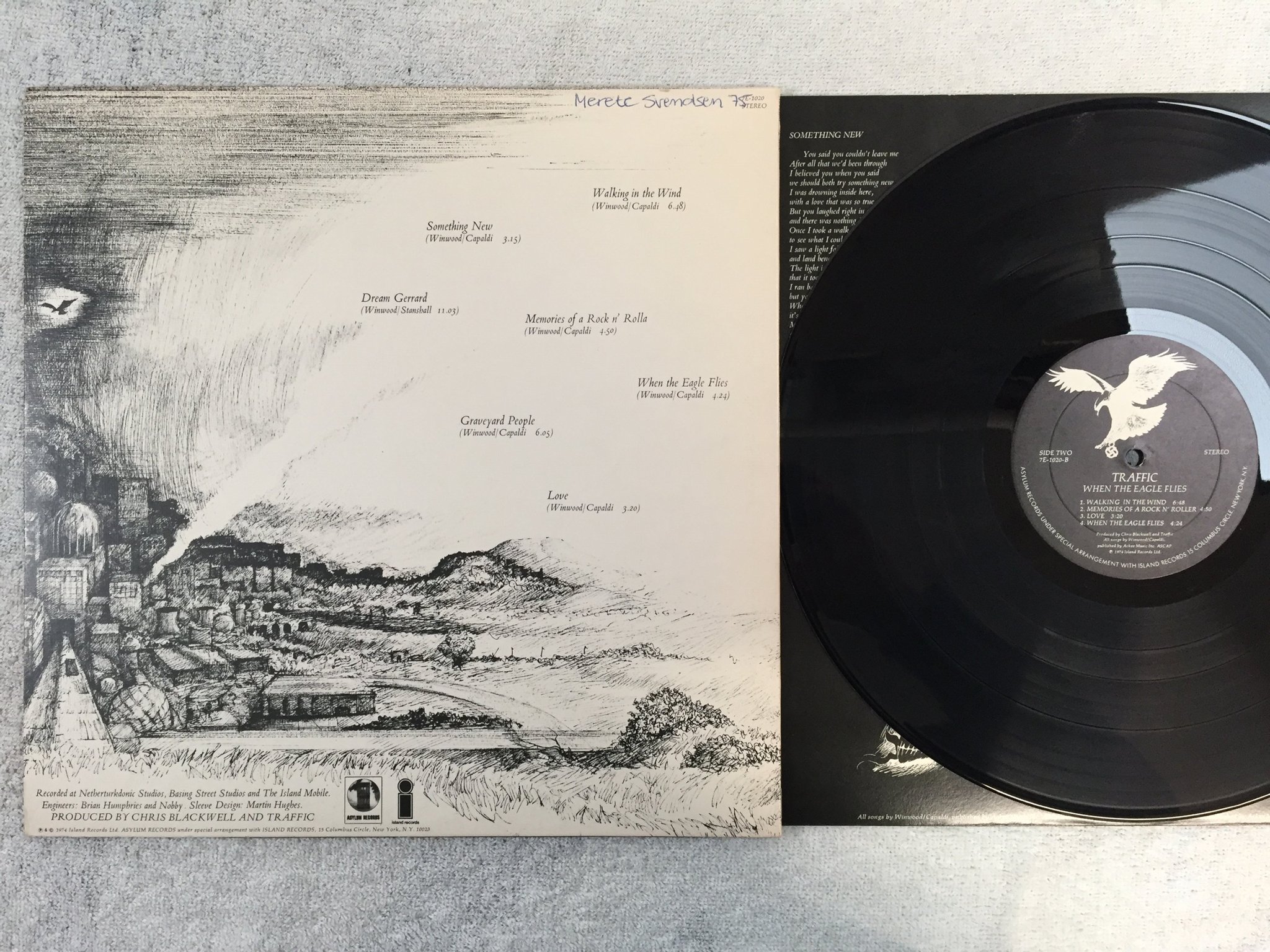 Omslagsbild för skivan TRAFFIC when the eagle flies LP -74 US ELEKTRA 7E-1020