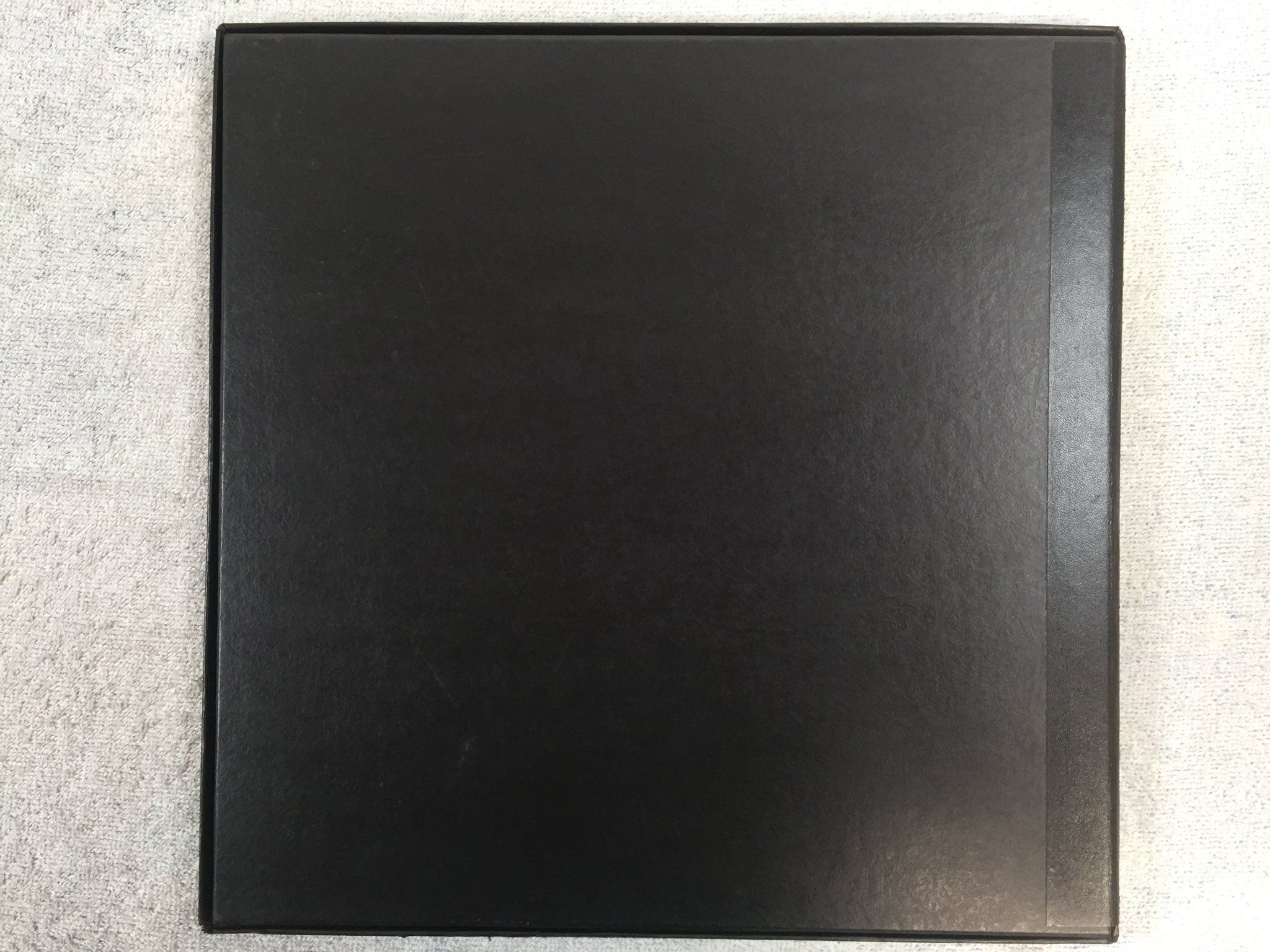 Omslagsbild för skivan GEORGE HARRISON All Things Must Pass 3xLP box -70 UK APPLE STCH 639