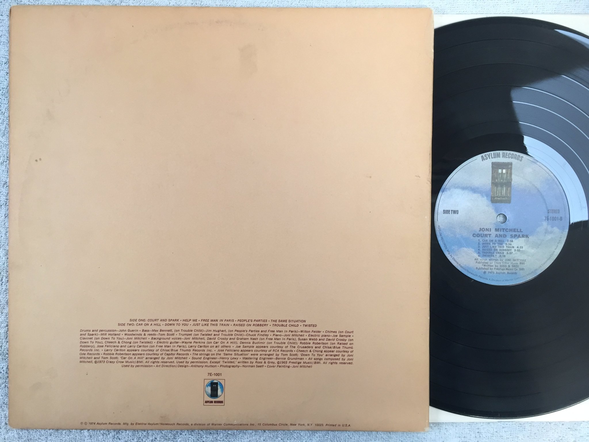 Omslagsbild för skivan JONI MITCHELL court and spark LP -73 US ASYLUM 7E-1001