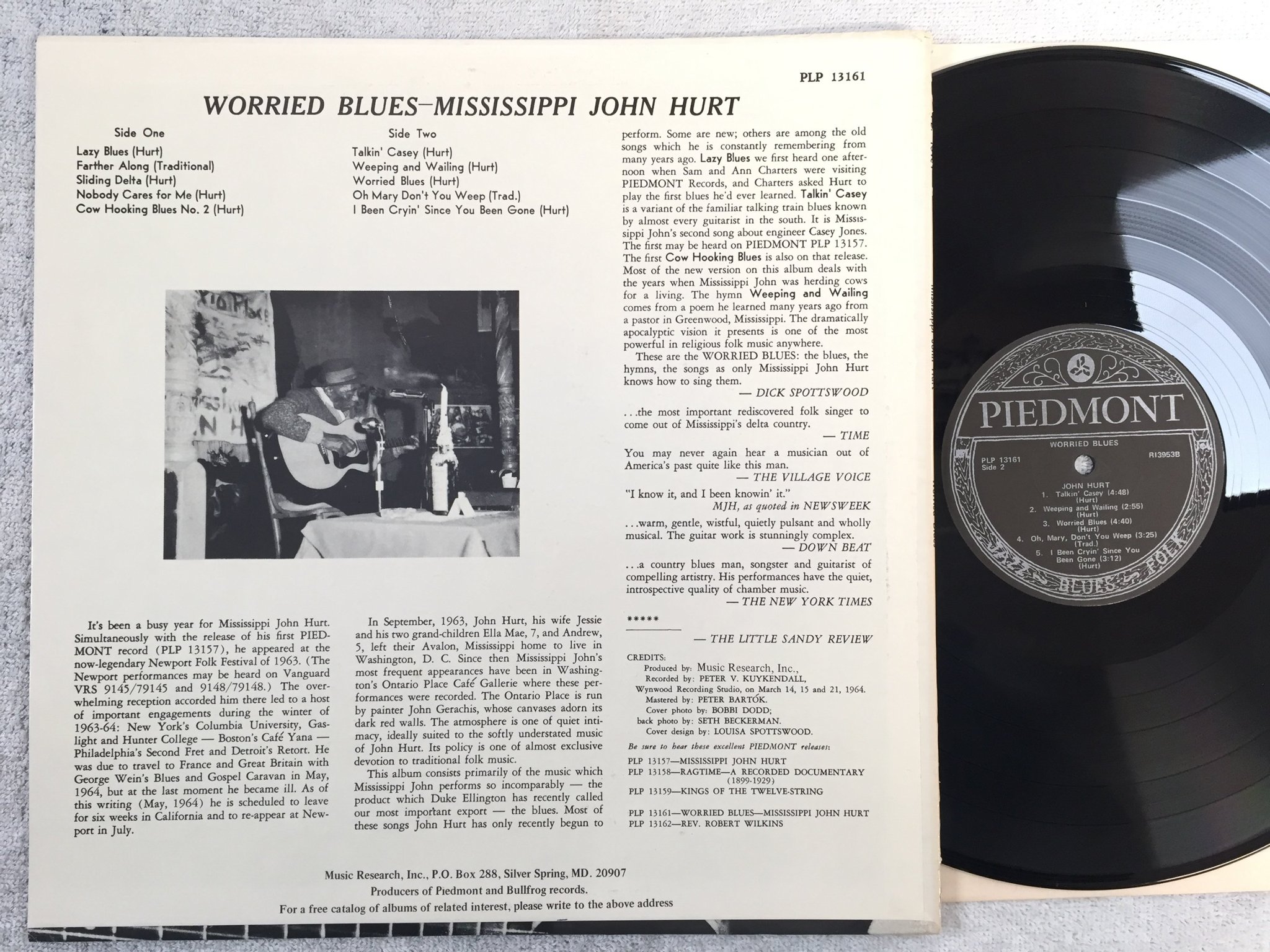 Omslagsbild för skivan MISSISSIPPI JOHN HURT worried blues LP -64/73 PIEDMONT PLP 13161