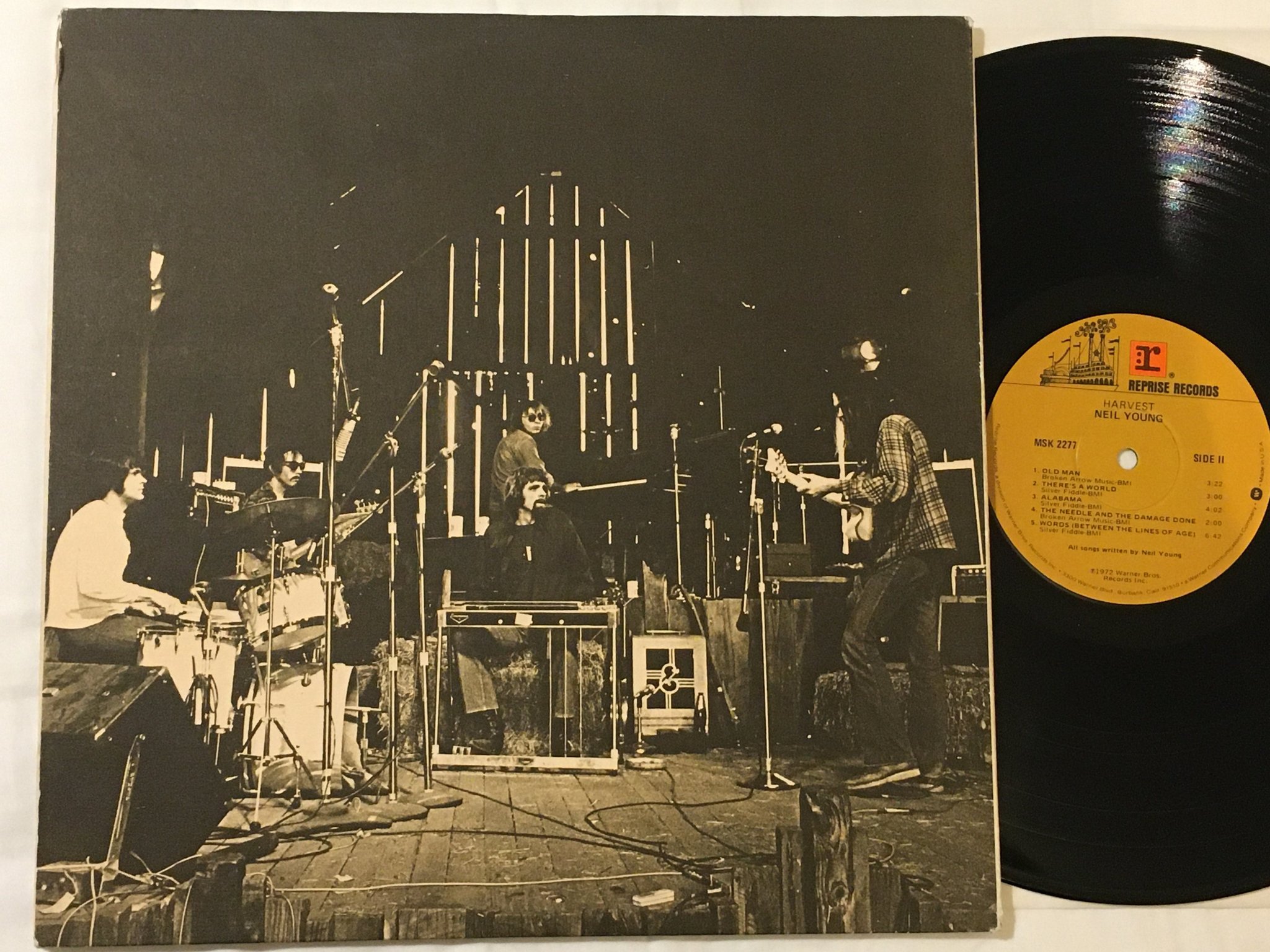 Omslagsbild för skivan NEIL YOUNG harvest LP -72 US REPRISE MSK 2277