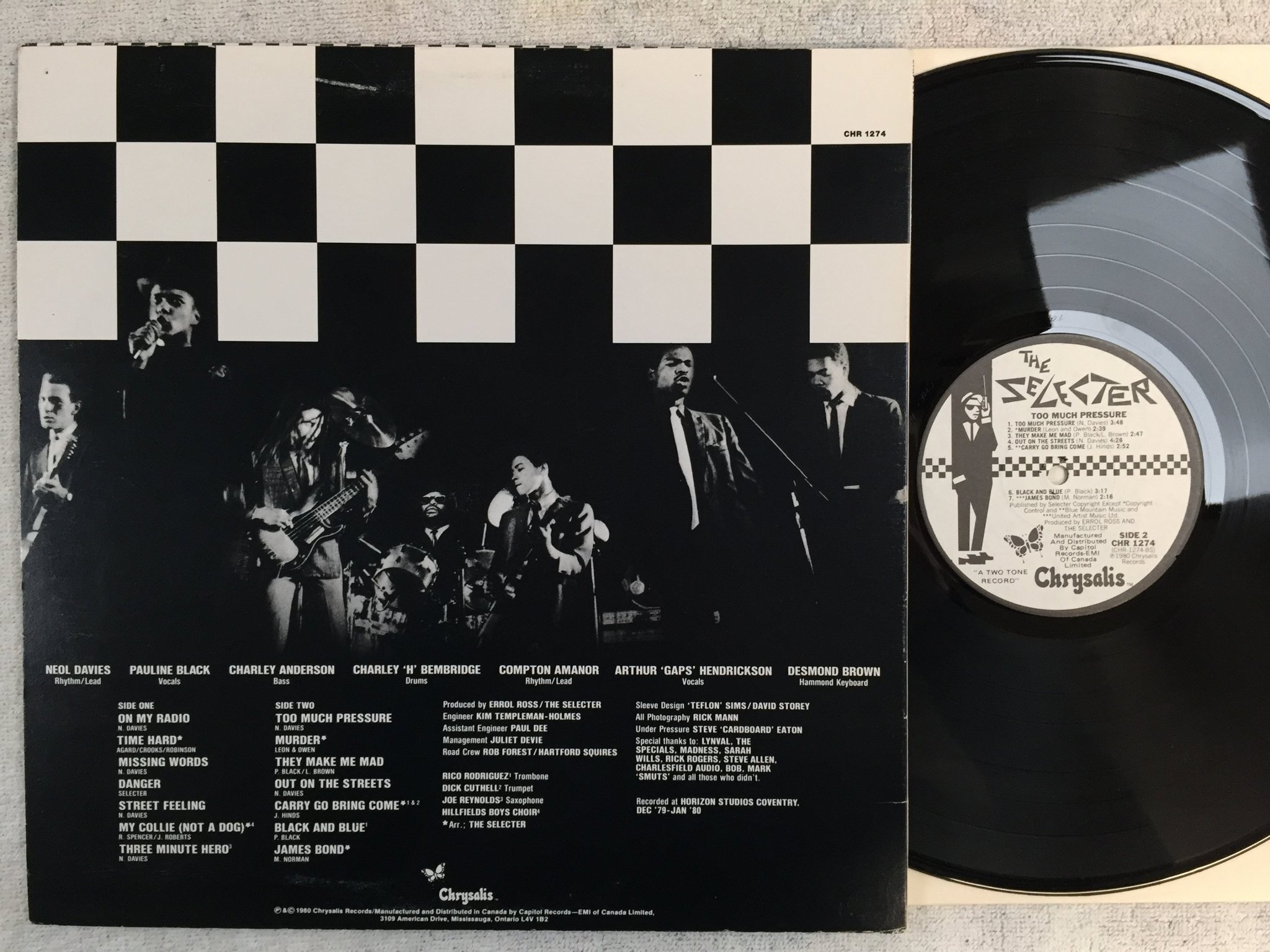 Omslagsbild för skivan THE SELECTER too much pressure LP -80 Can CHRYSALIS CHR 1274