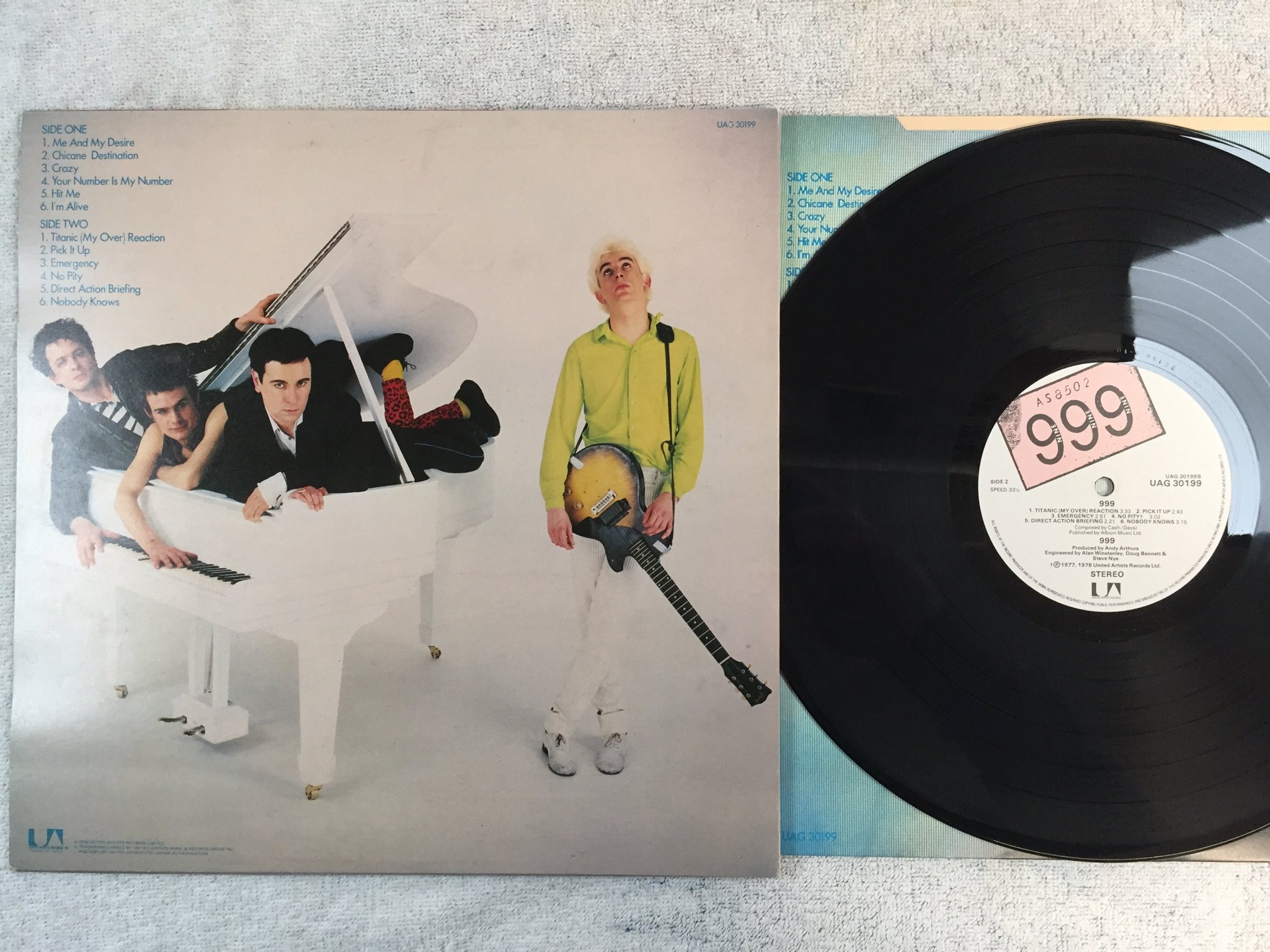 Omslagsbild för skivan NINE NINE NINE 999 LP -78 UK UNITED ARTISTS UAG 30199