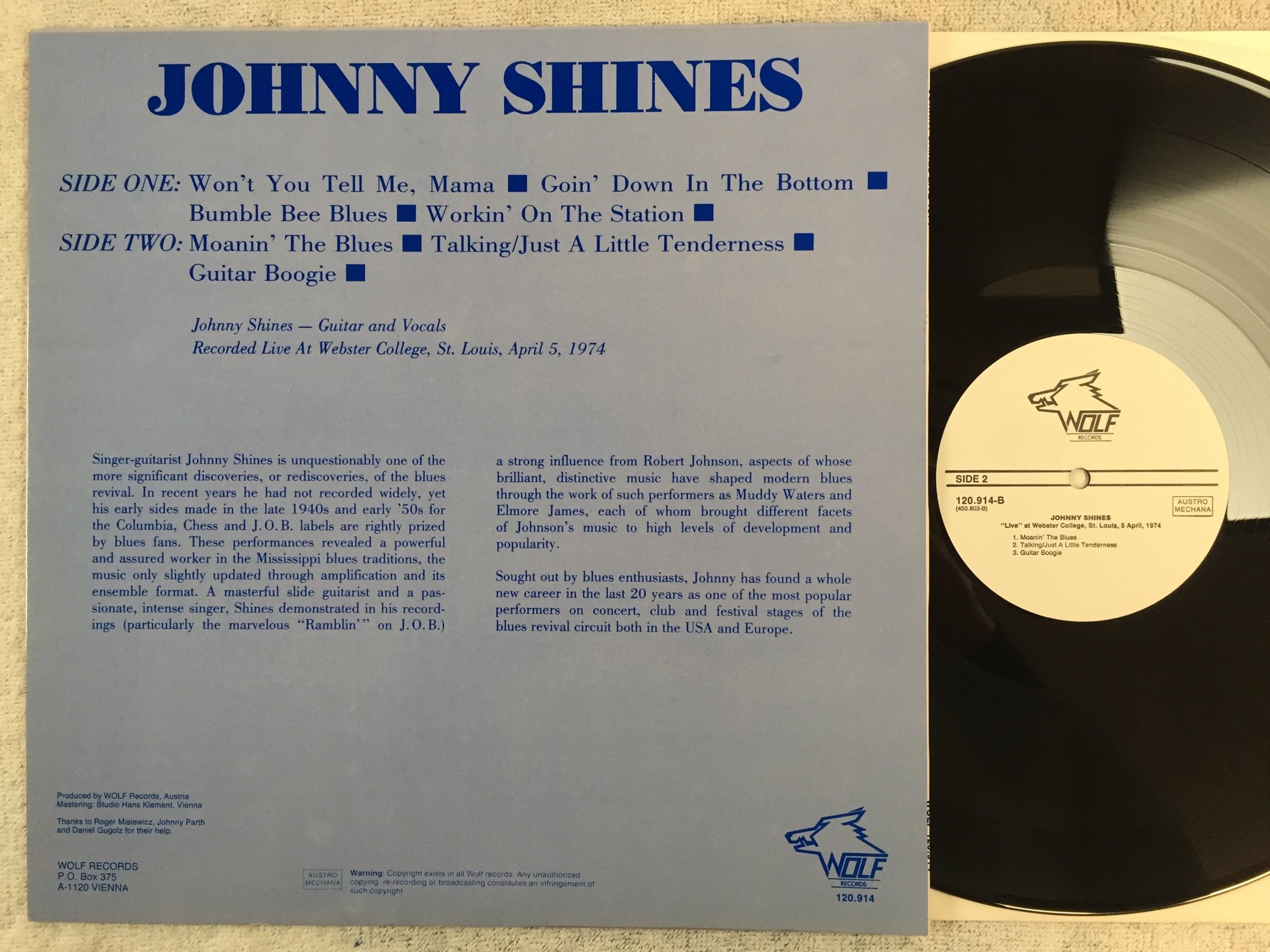 Omslagsbild för skivan JOHNNY SHINES live at Webster college -74 LP Austria WOLF 120.914