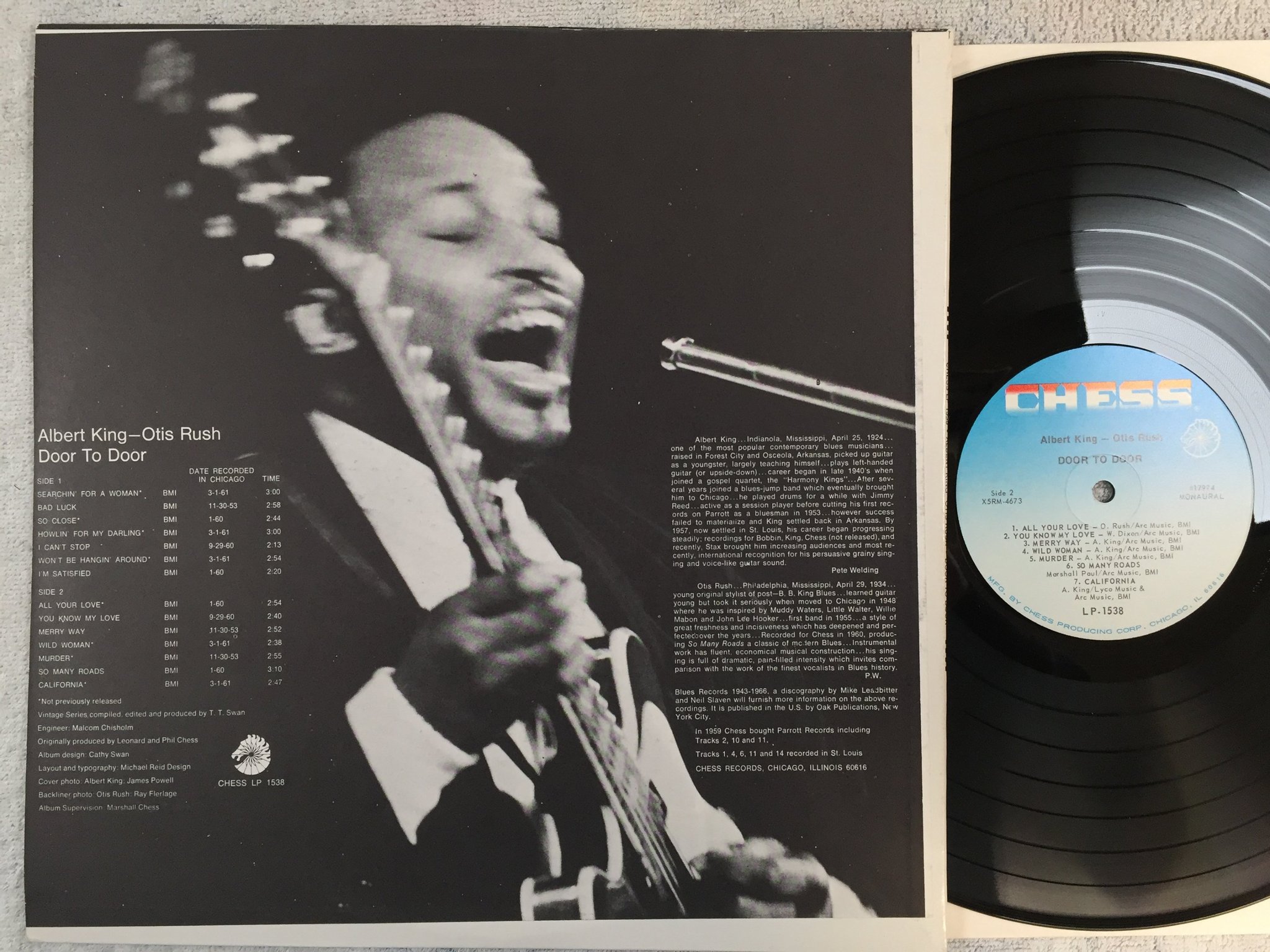 Omslagsbild för skivan ALBERT KING - OTIS RUSH door to door LP US CHESS LP 1538