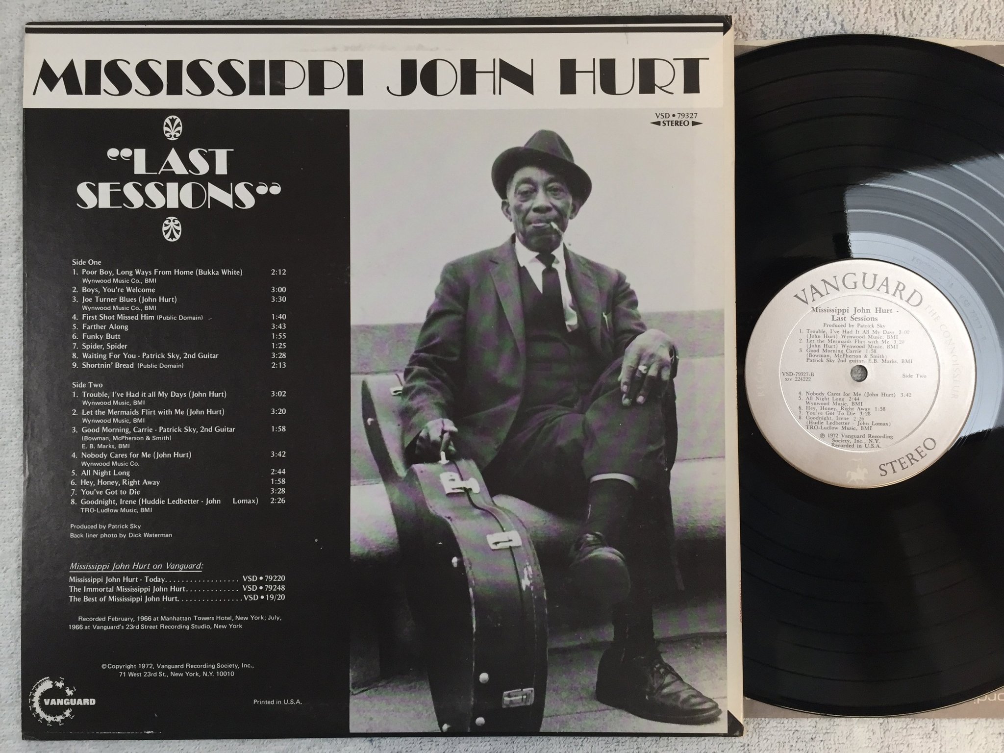 Omslagsbild för skivan MISSISSIPPI JOHN HURT last sessions LP US VANGUARD VSD 79327