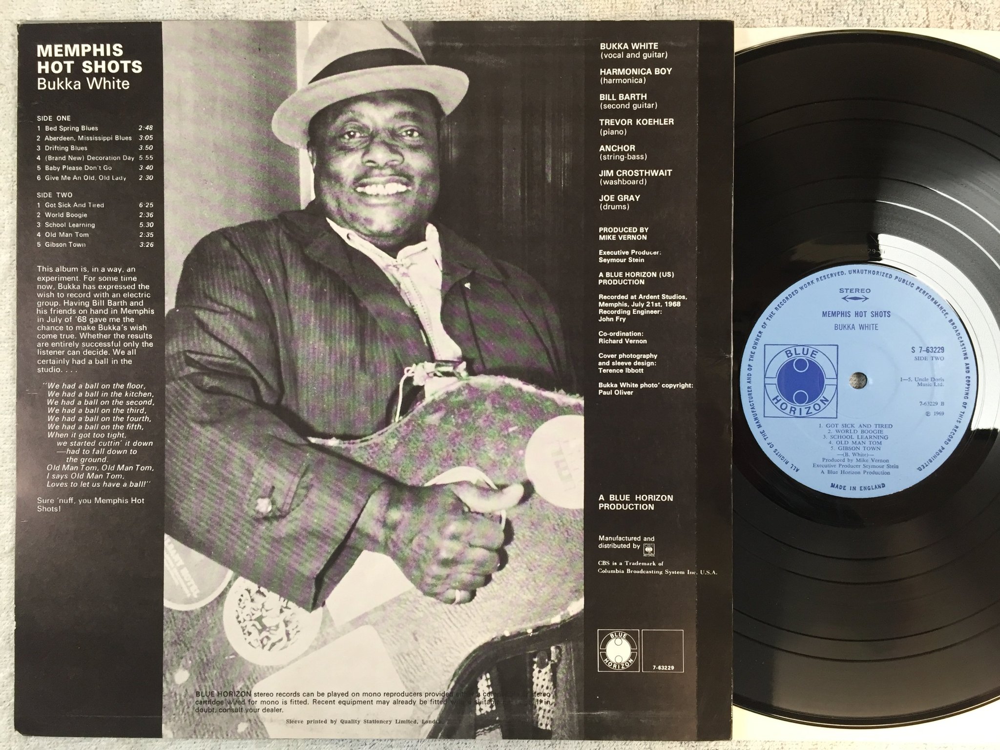 Omslagsbild för skivan BUKKA WHITE Memphis hot shots LP -69 UK BLUE HORIZON S 7-63229