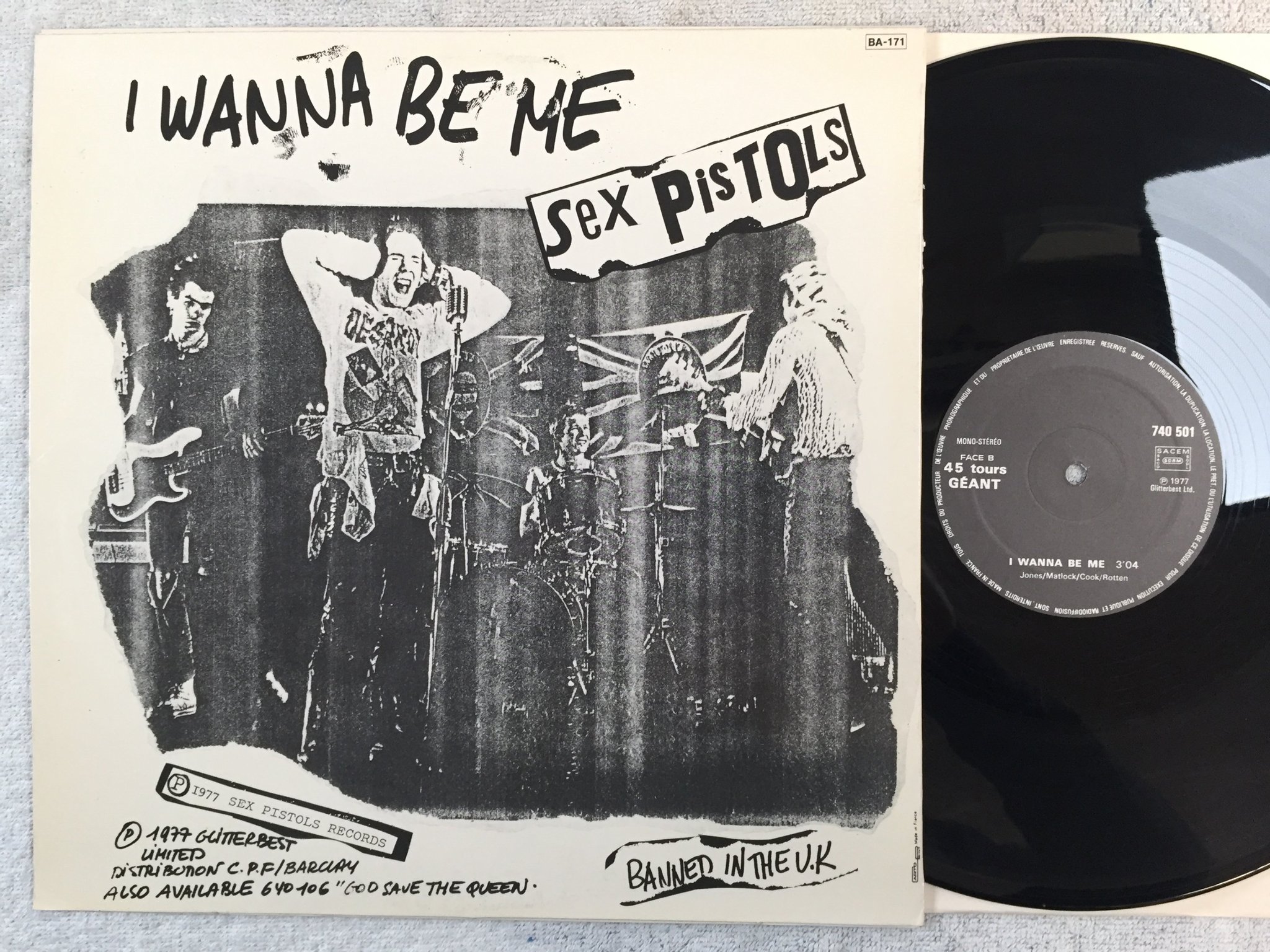 Omslagsbild för skivan SEX PISTOLS anarchy in the UK  12"  -77 Fra 740 501
