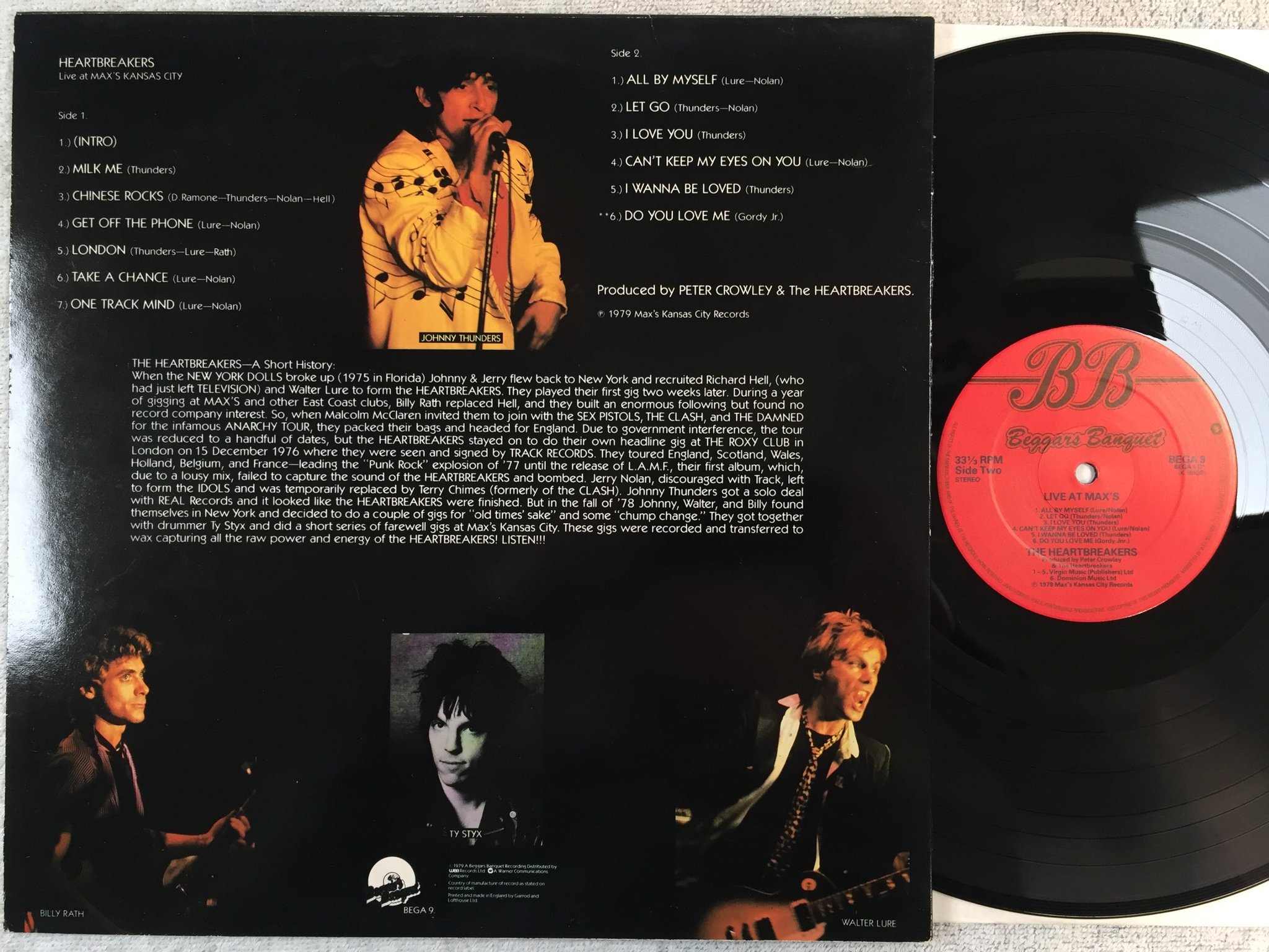 Omslagsbild för skivan THE HEARTBREAKERS live at Max's LP -79 UK BEGGARS BANQUET BEGA 9