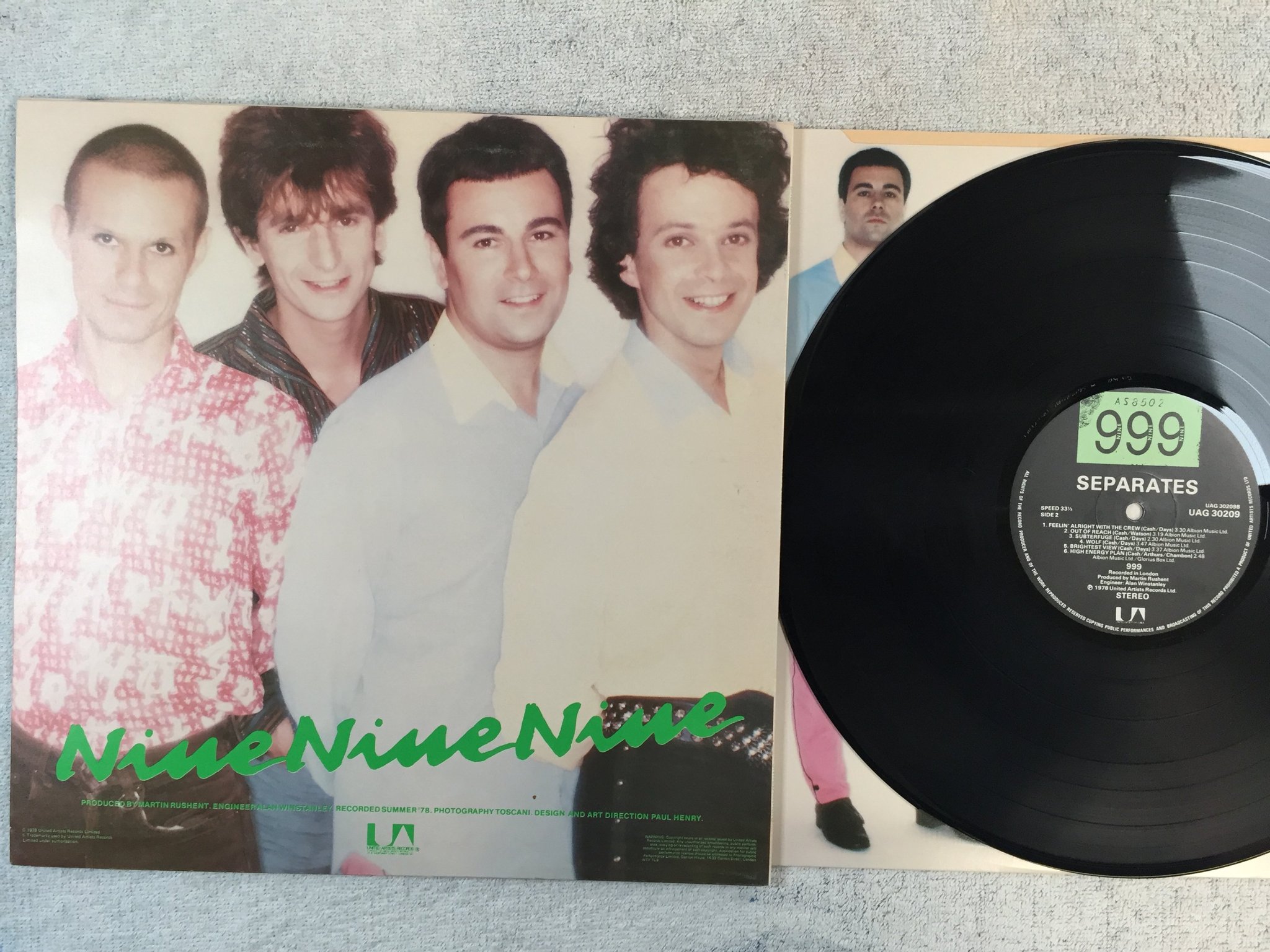 Omslagsbild för skivan 999 Separates LP -78 UK UNITED ARTISTS UAG 30209 signed ny all members WOW!!!!