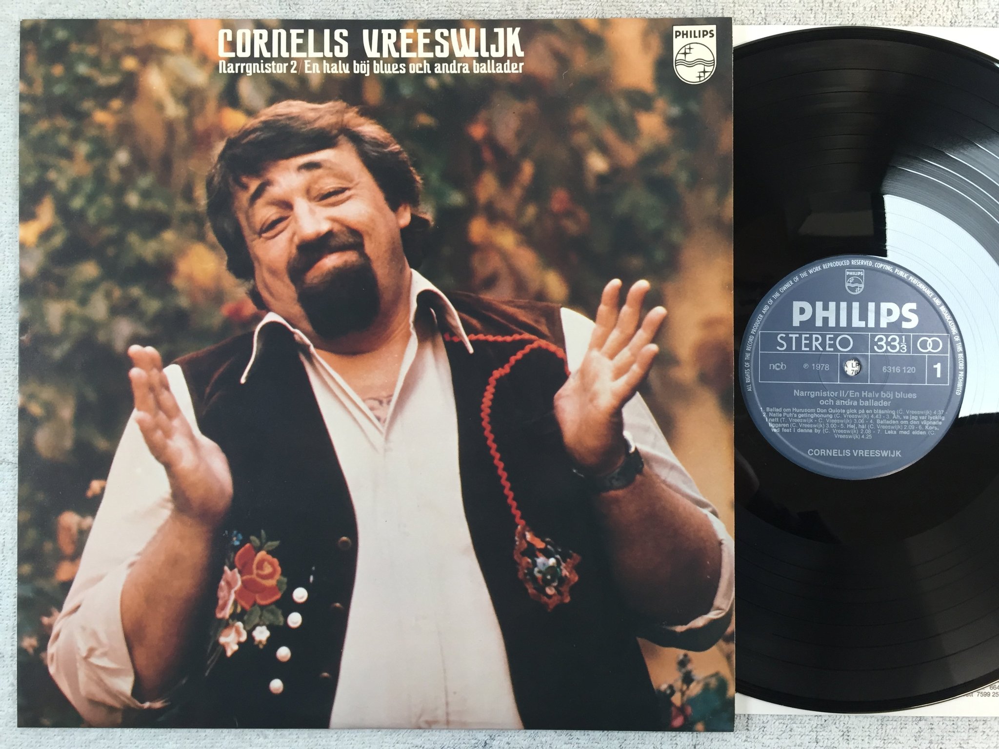 Omslagsbild för skivan CORNELIS VREESWIJK narrgnistor II LP -78 Swe PHILIPS 6316120