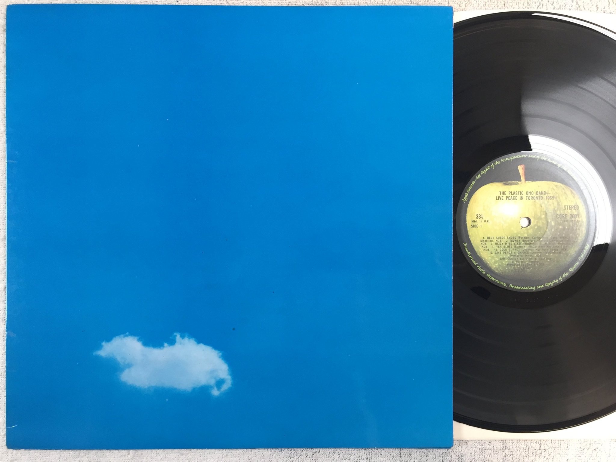 Omslagsbild för skivan THE PLASTIC ONO BAND live peace in Toronto 1969 LP UK APPLE CORE 2001
