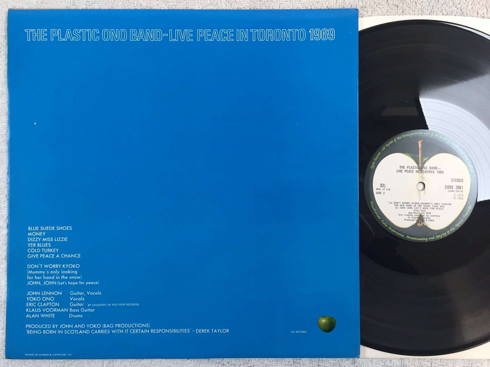 Omslagsbild för skivan THE PLASTIC ONO BAND live peace in Toronto 1969 LP UK APPLE CORE 2001