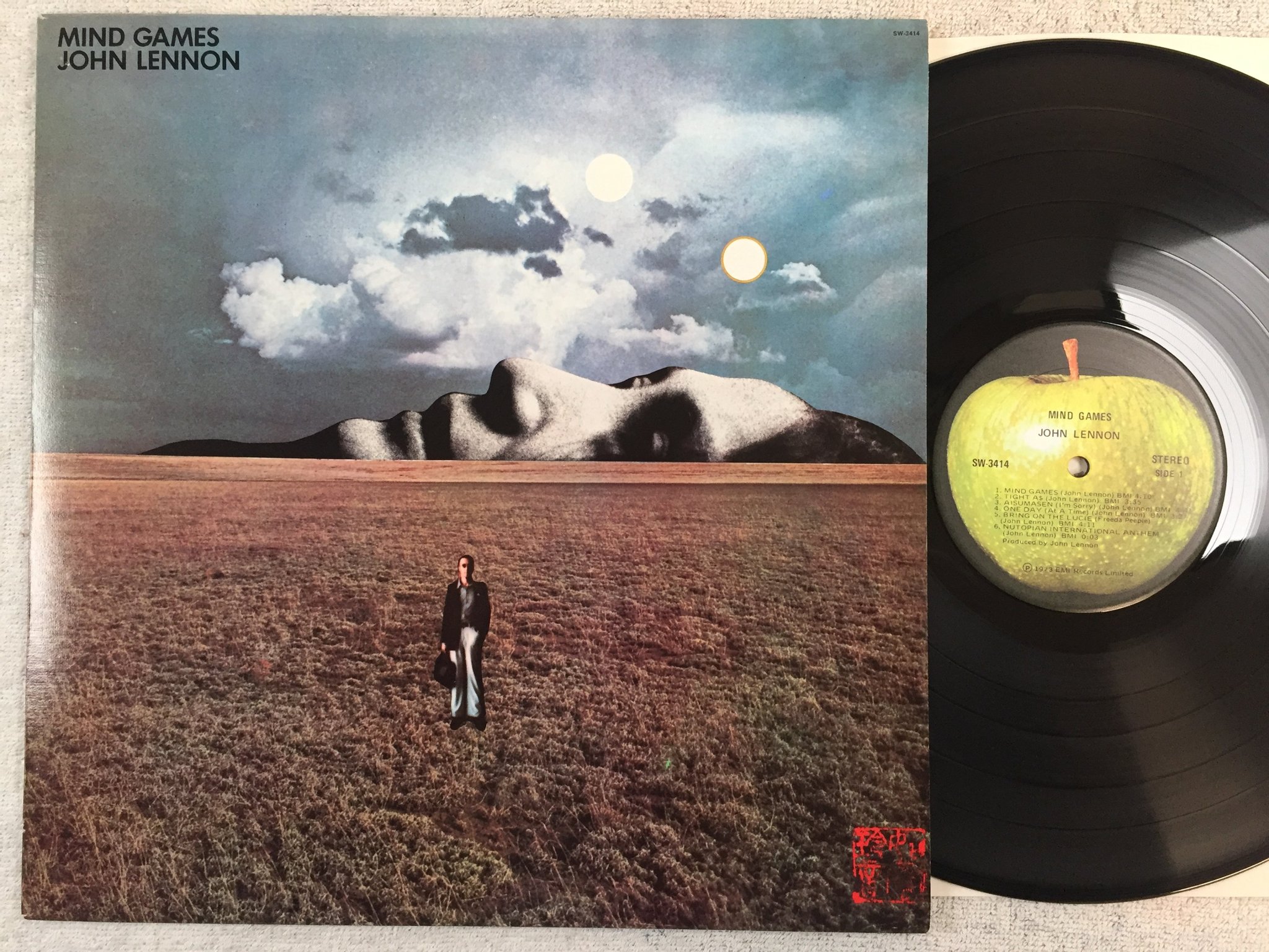 Omslagsbild för skivan JOHN LENNON mind games LP Can APPLE SW-3414
