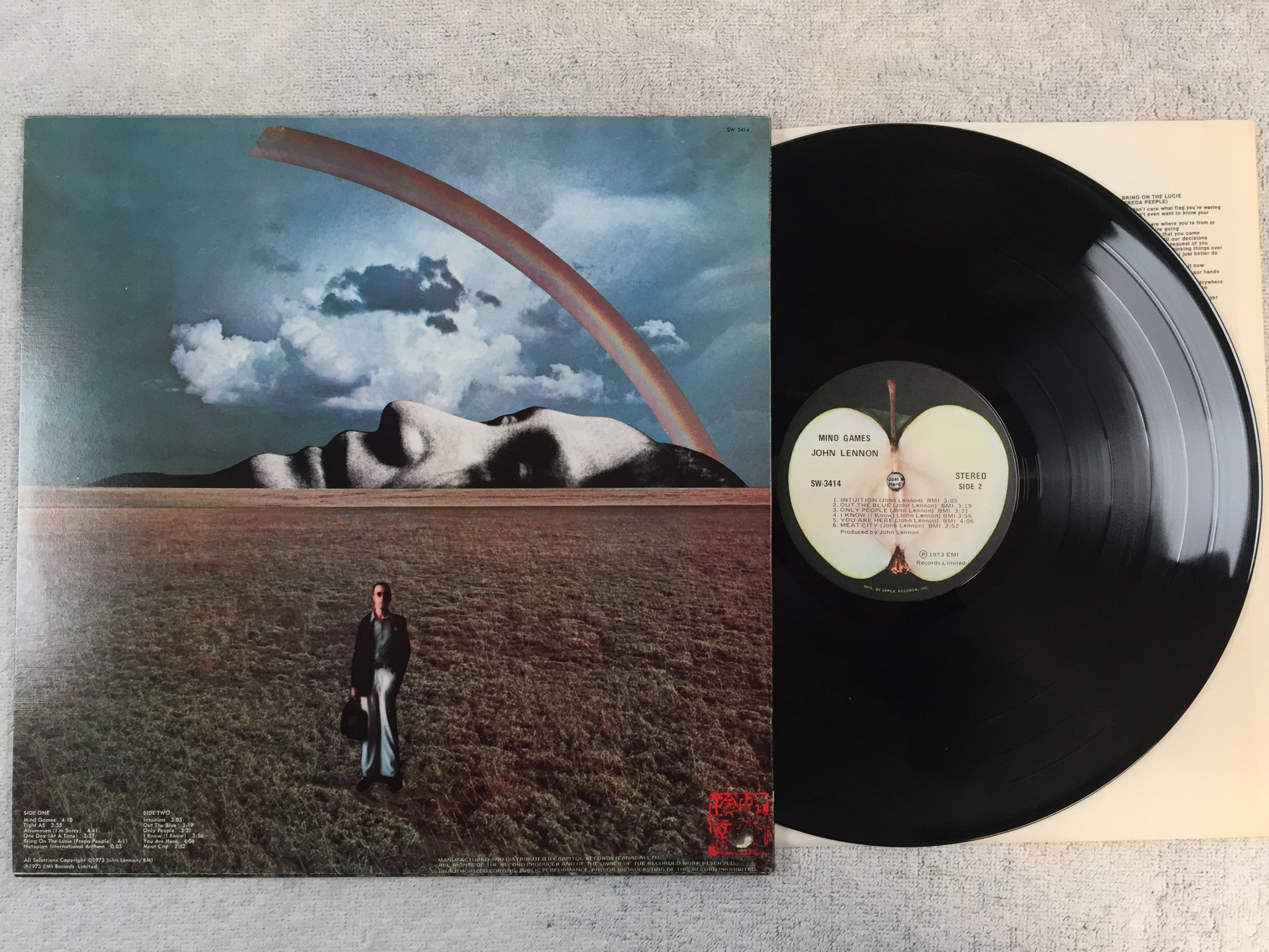 Omslagsbild för skivan JOHN LENNON mind games LP Can APPLE SW-3414