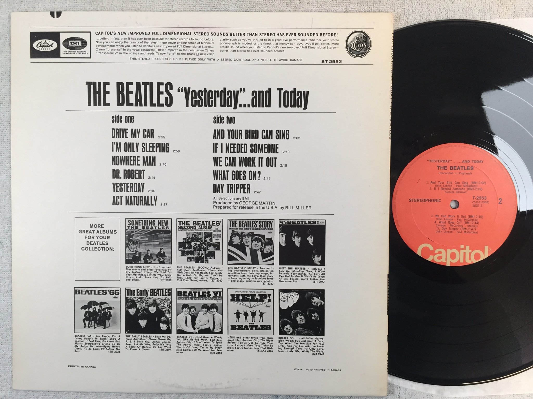 Omslagsbild för skivan THE BEATLES yesterday...and today LP Can CAPITOL T-2553