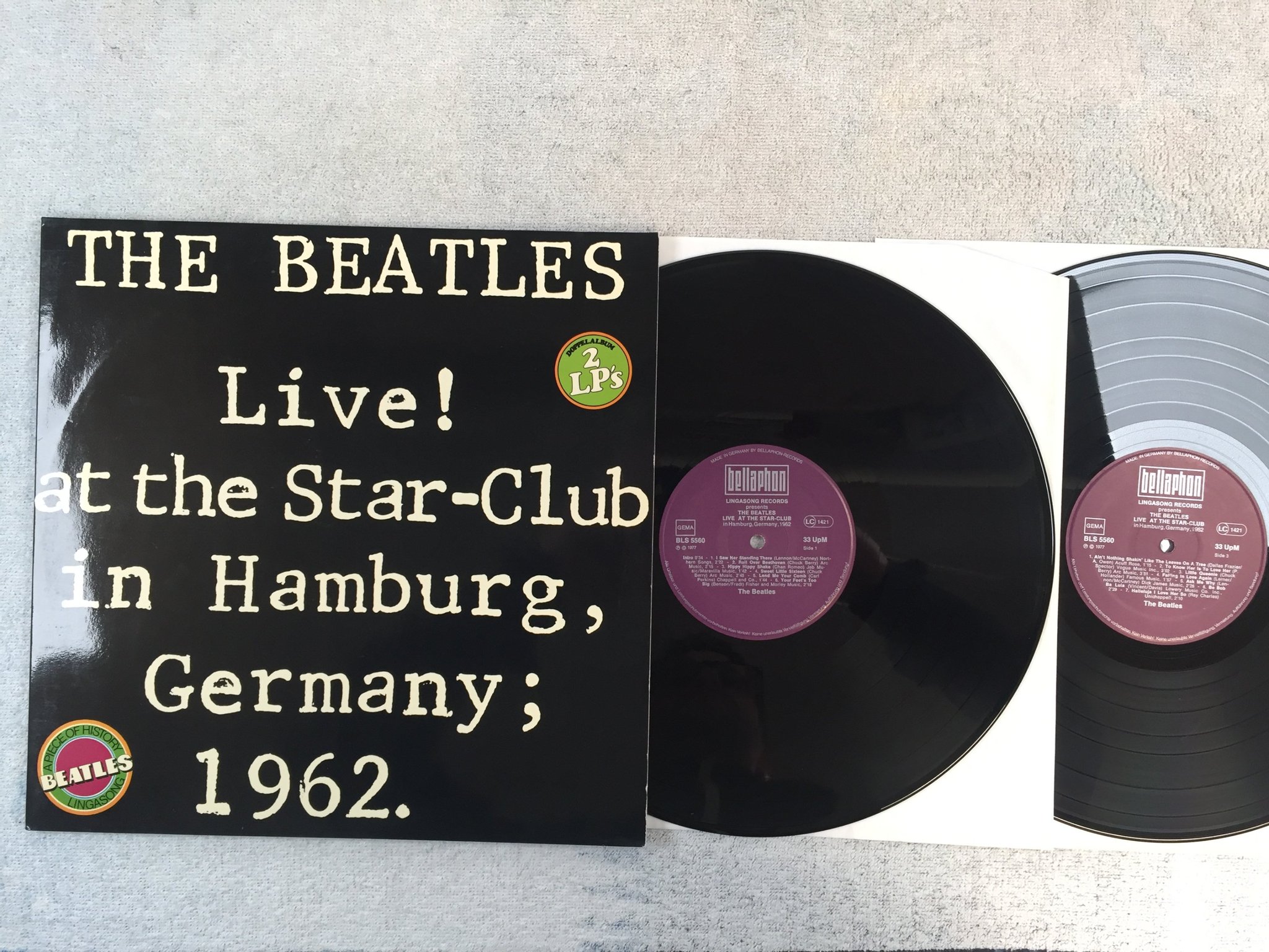 Omslagsbild för skivan THE BEATLES live at the Star-Club 2xLP -77 Ger BELLAPHON BLS 5560