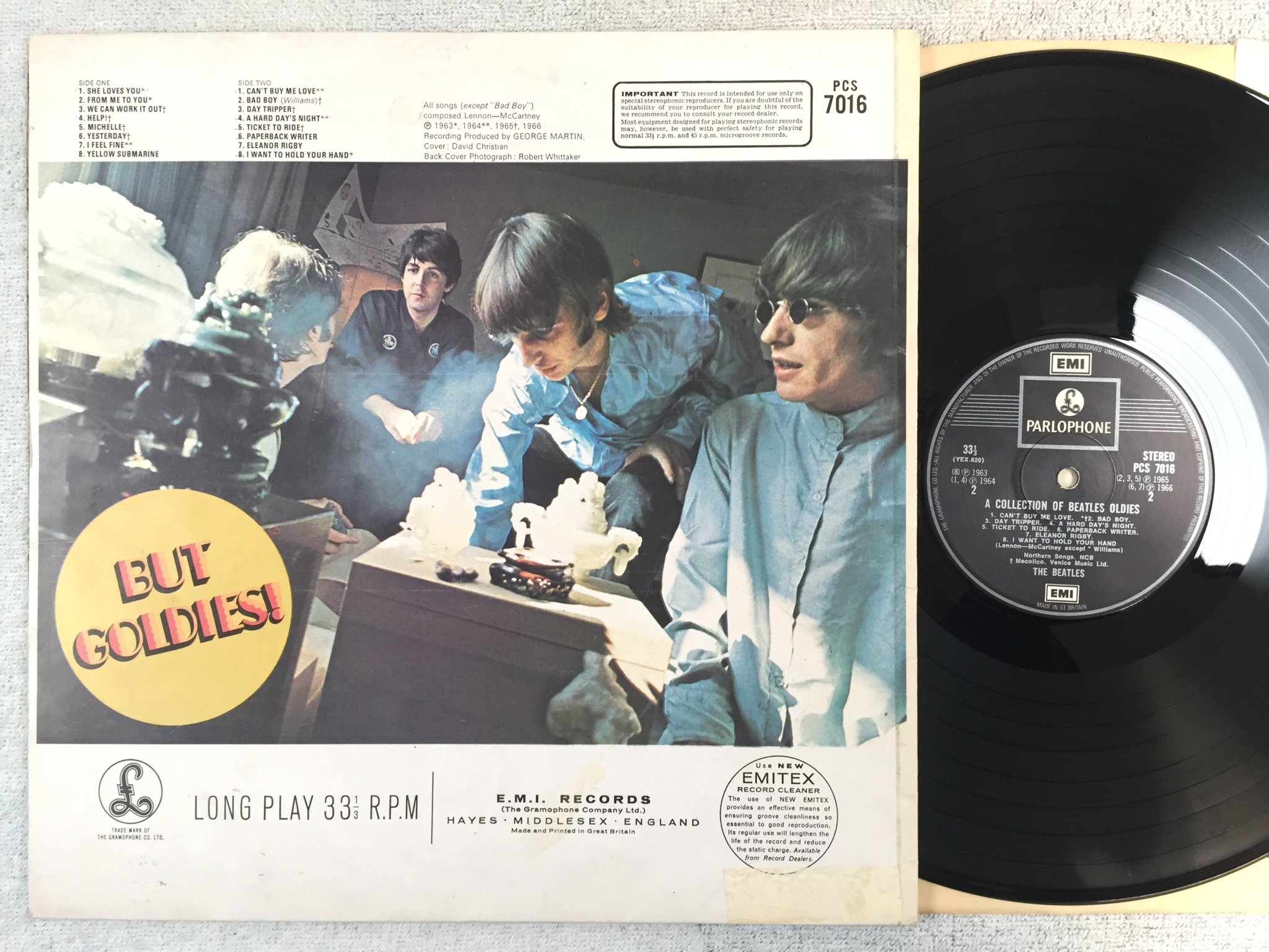 Omslagsbild för skivan THE BEATLES a collection of Beatles oldies LP UK EMI /PARLOPHONE PCS 7016