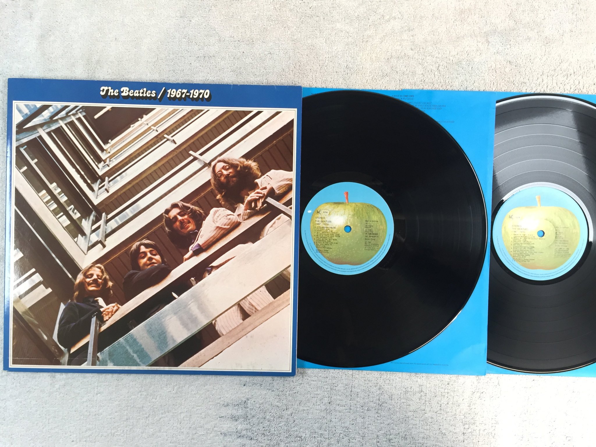 Omslagsbild för skivan THE BEATLES 1967-1970 2xLP Hol APPLE 1C 172-05309/10