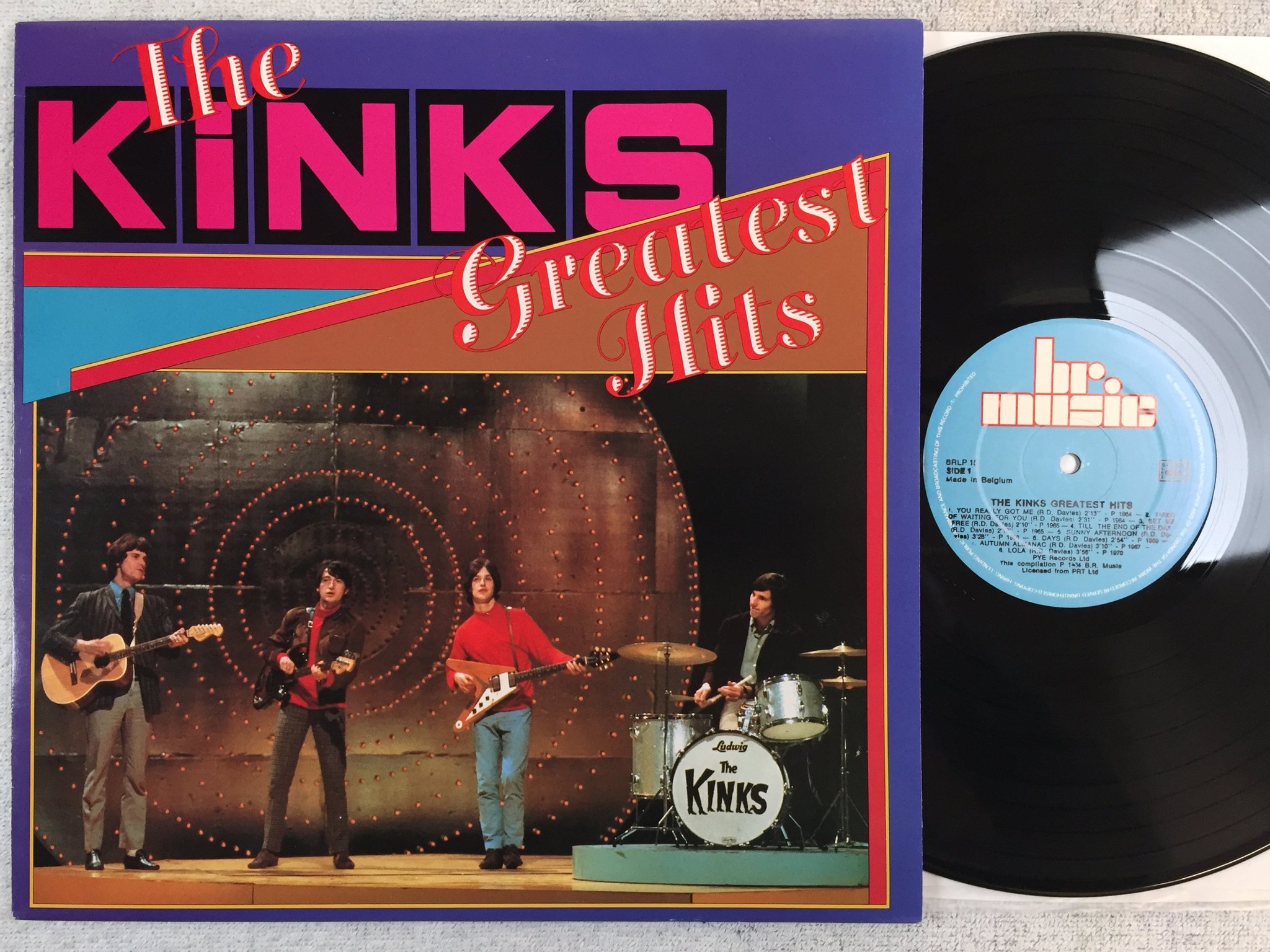 Omslagsbild för skivan THE KINKS greatest hits LP Belgium -85 BR MUSIC BRLP 15
