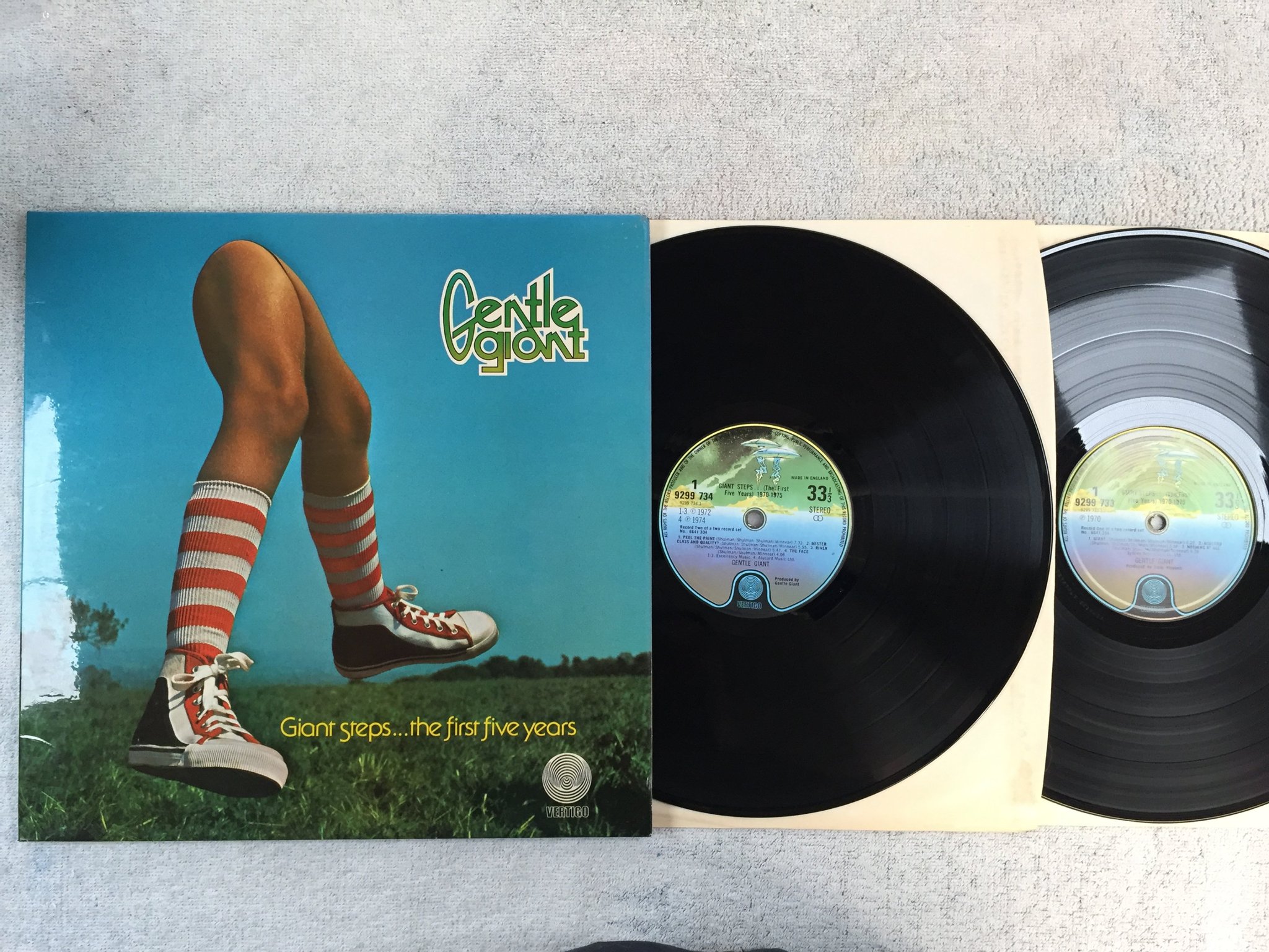 Omslagsbild för skivan GENTLE GIANT the first five years 2xLP -76 UK VERTIGO 6641334