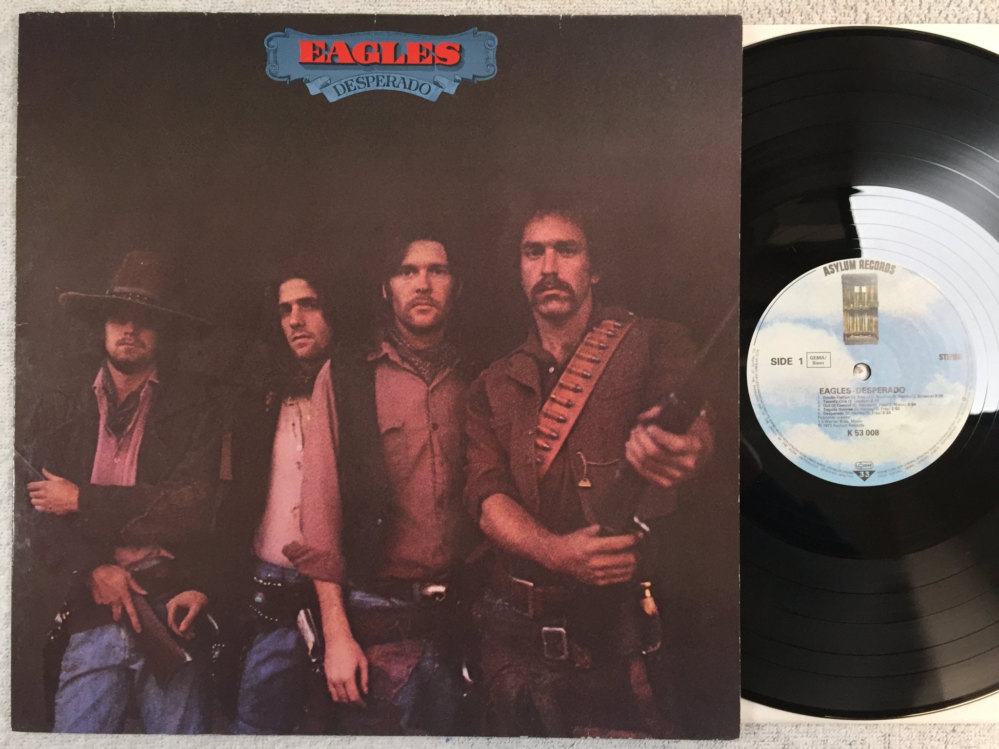 Omslagsbild för skivan EAGLES desperado LP -73 Ger ASYLUM K 53008