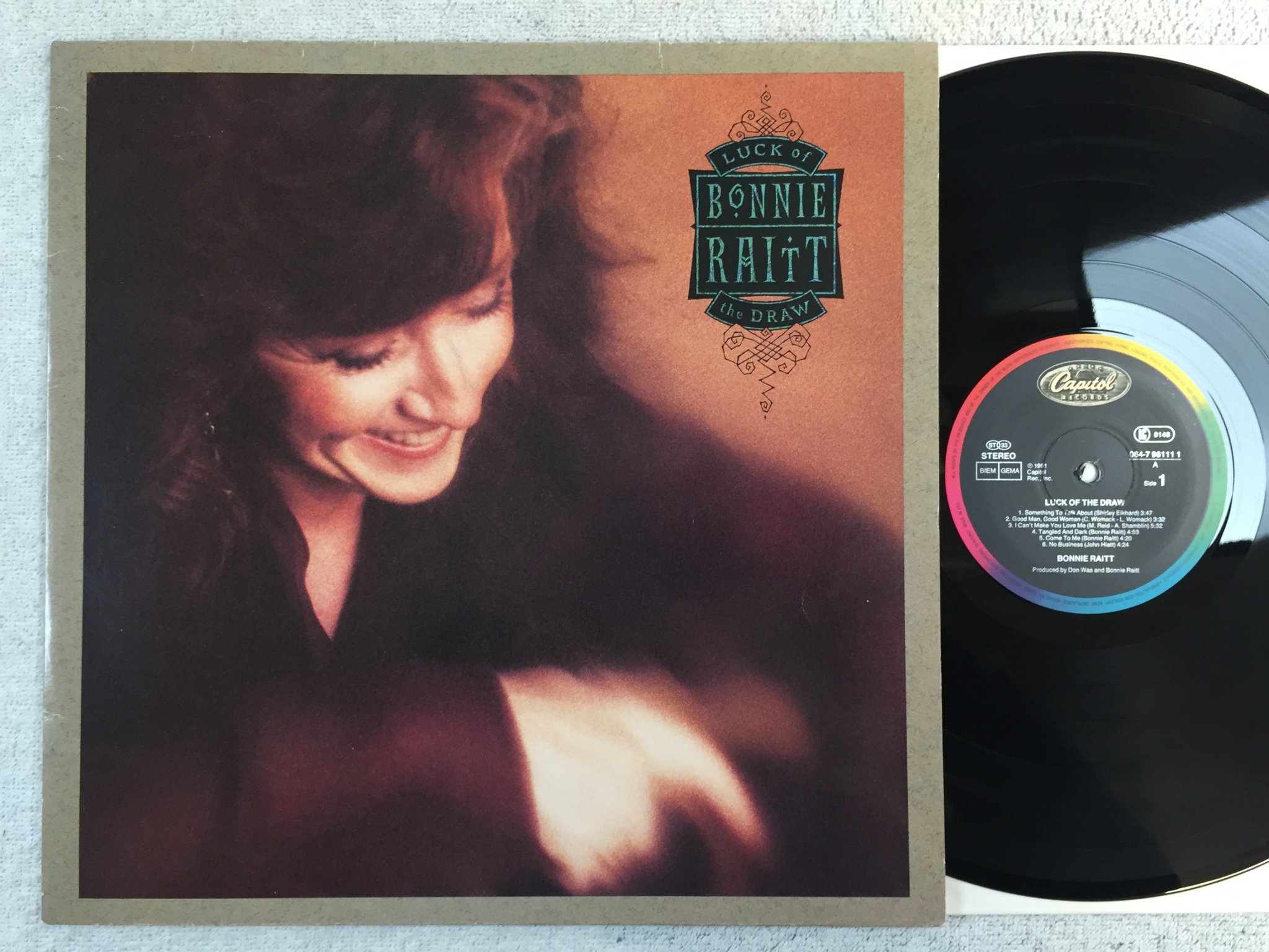 Omslagsbild för skivan BONNIE RAITT luck of the draw LP -91 Ger "I CAN'T MAKE YOU LOVE ME" ! ! ! 