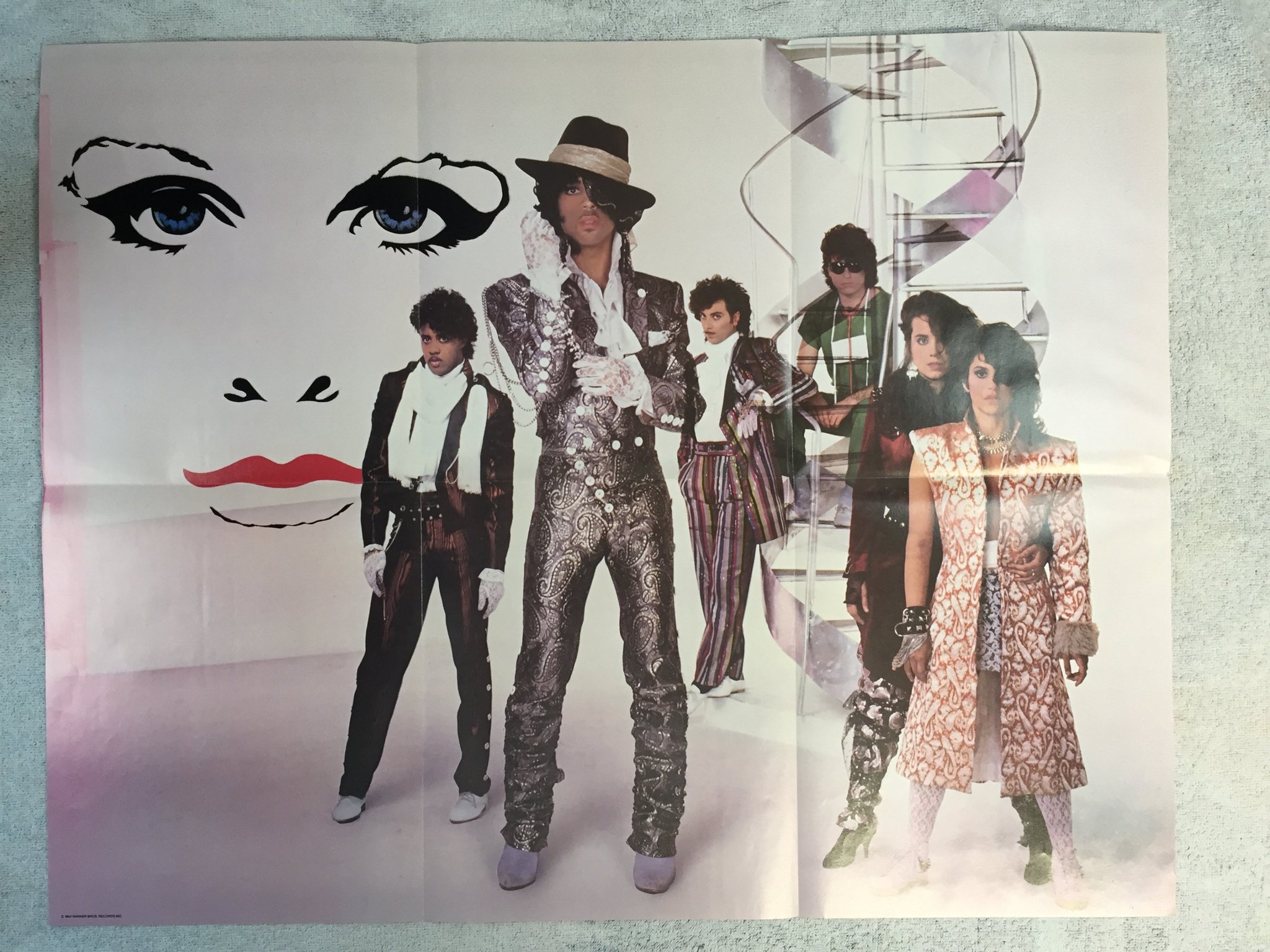 Omslagsbild för skivan PRINCE purple rain LP -84 Can WARNER BROS 9251101 + poster