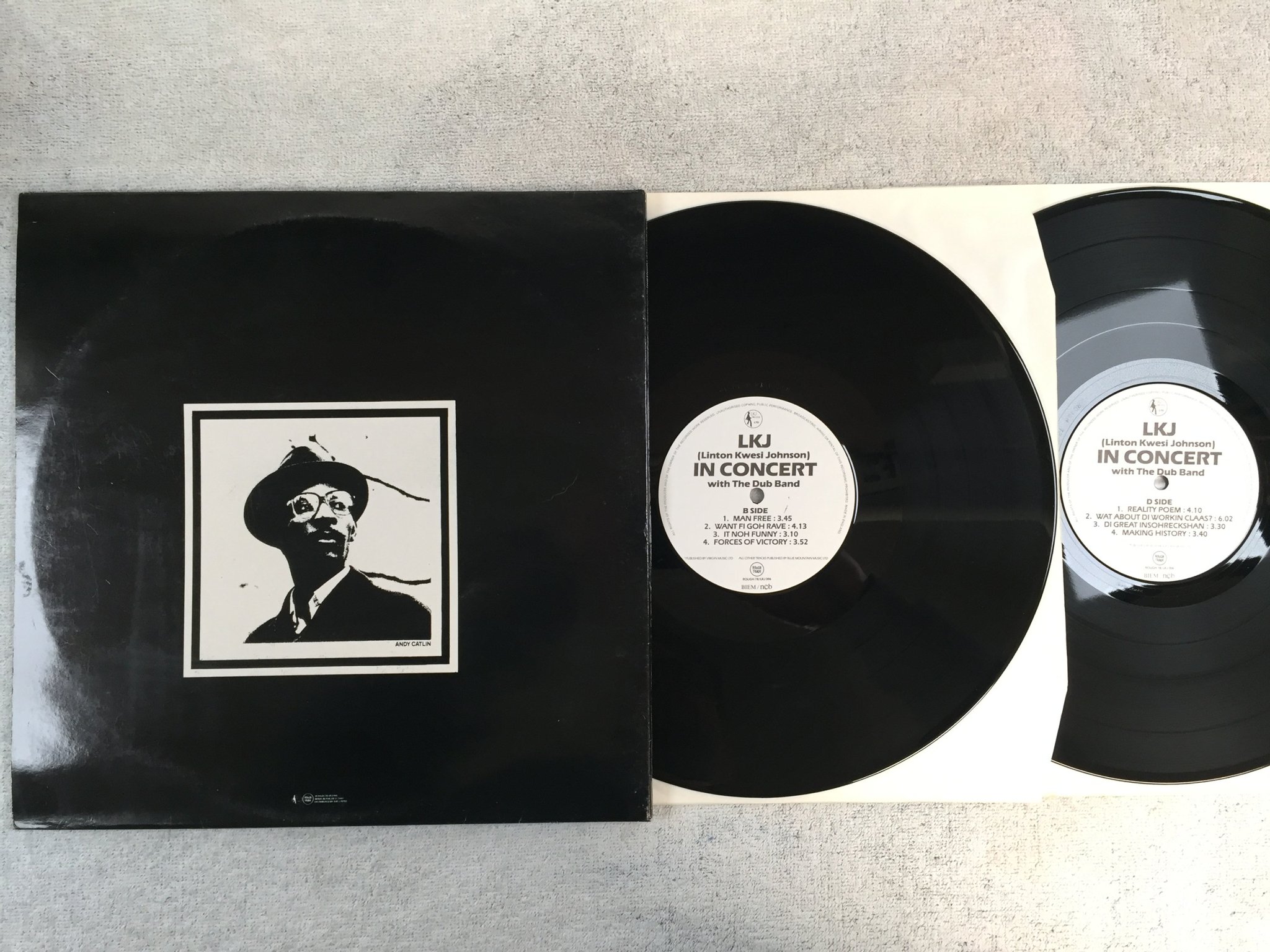 Omslagsbild för skivan LINTON KWESI JOHNSON in concert w/ the dub band 2xLP NCB rough trade LKJ 006
