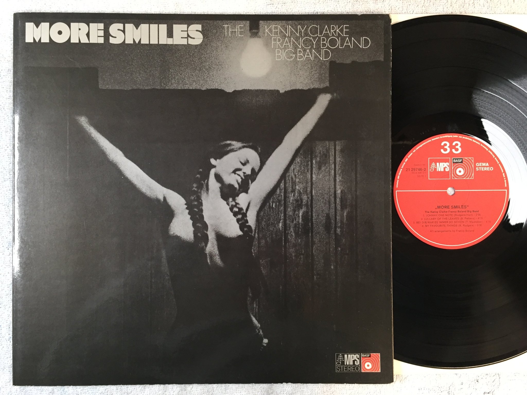 Omslagsbild för skivan THE KENNY CLARKE - FRANCY BOLAND BIG BAND More Smiles LP Ger MPS 21 29746-2