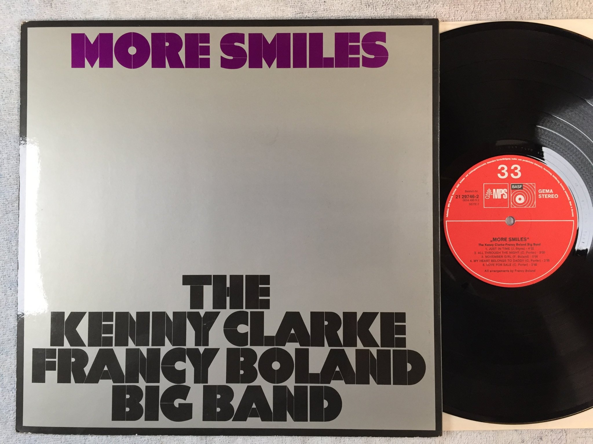 Omslagsbild för skivan THE KENNY CLARKE - FRANCY BOLAND BIG BAND More Smiles LP Ger MPS 21 29746-2