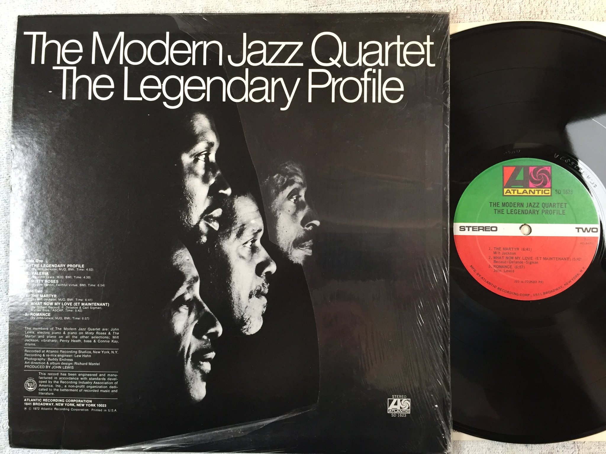 Omslagsbild för skivan THE MODERN JAZZ QUARTET the legendary profile LP US ATLANTIC SD 1623
