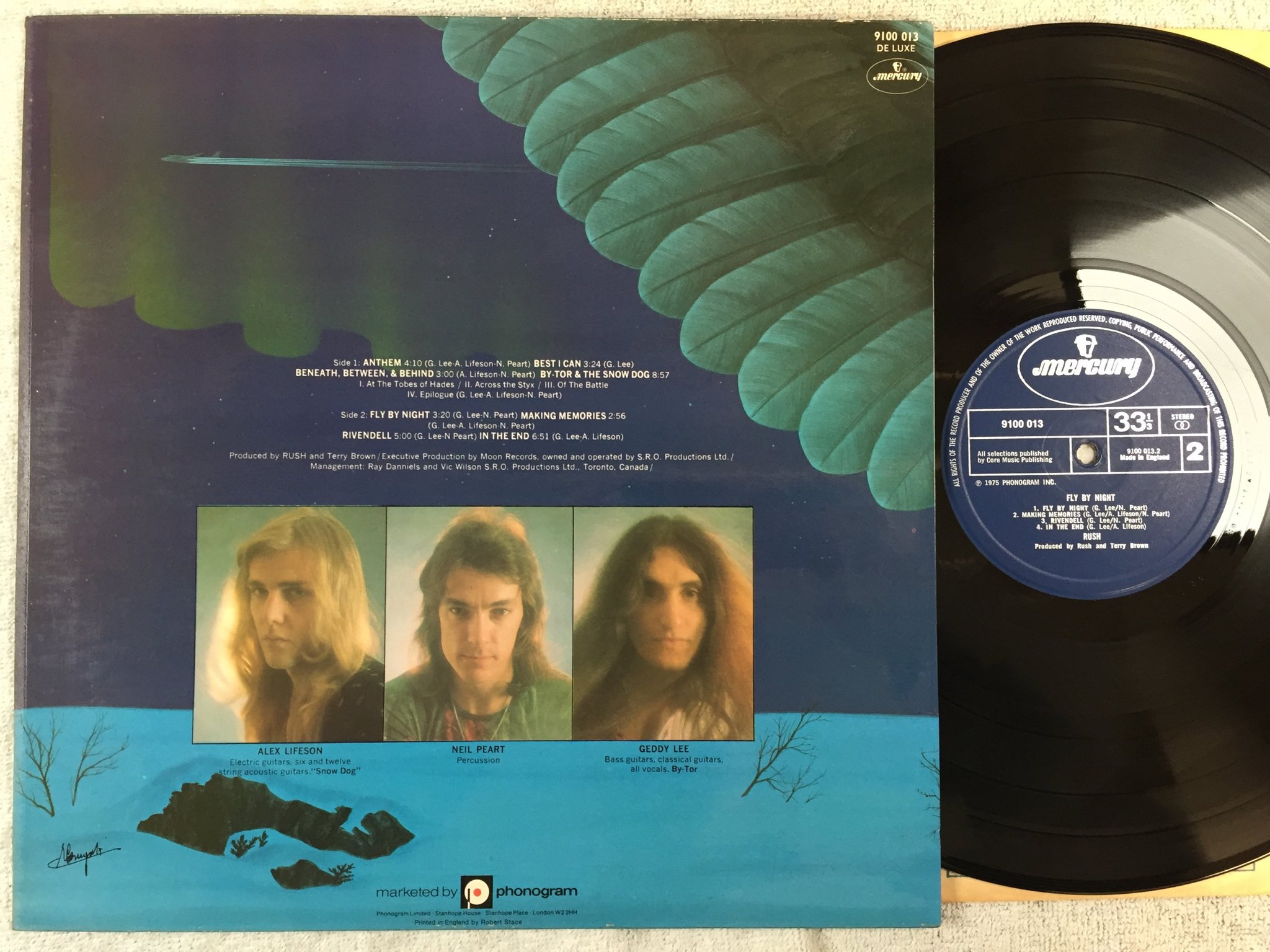 Omslagsbild för skivan RUSH fly by night LP -75 UK MERCURY 9100013 complete with insert