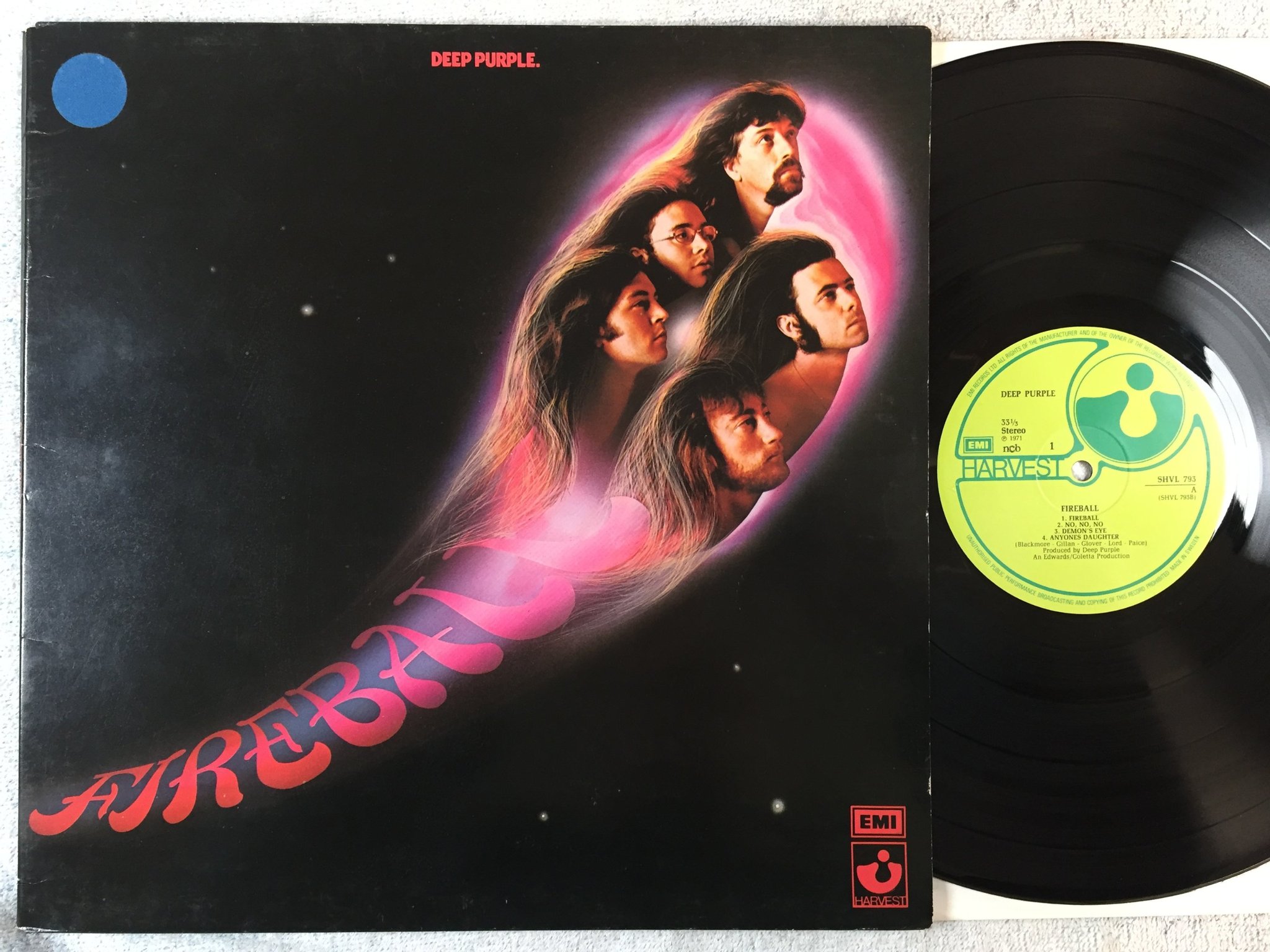 Omslagsbild för skivan DEEP PURPLE fireball LP Swe EMI/HARVEST SHVL 793