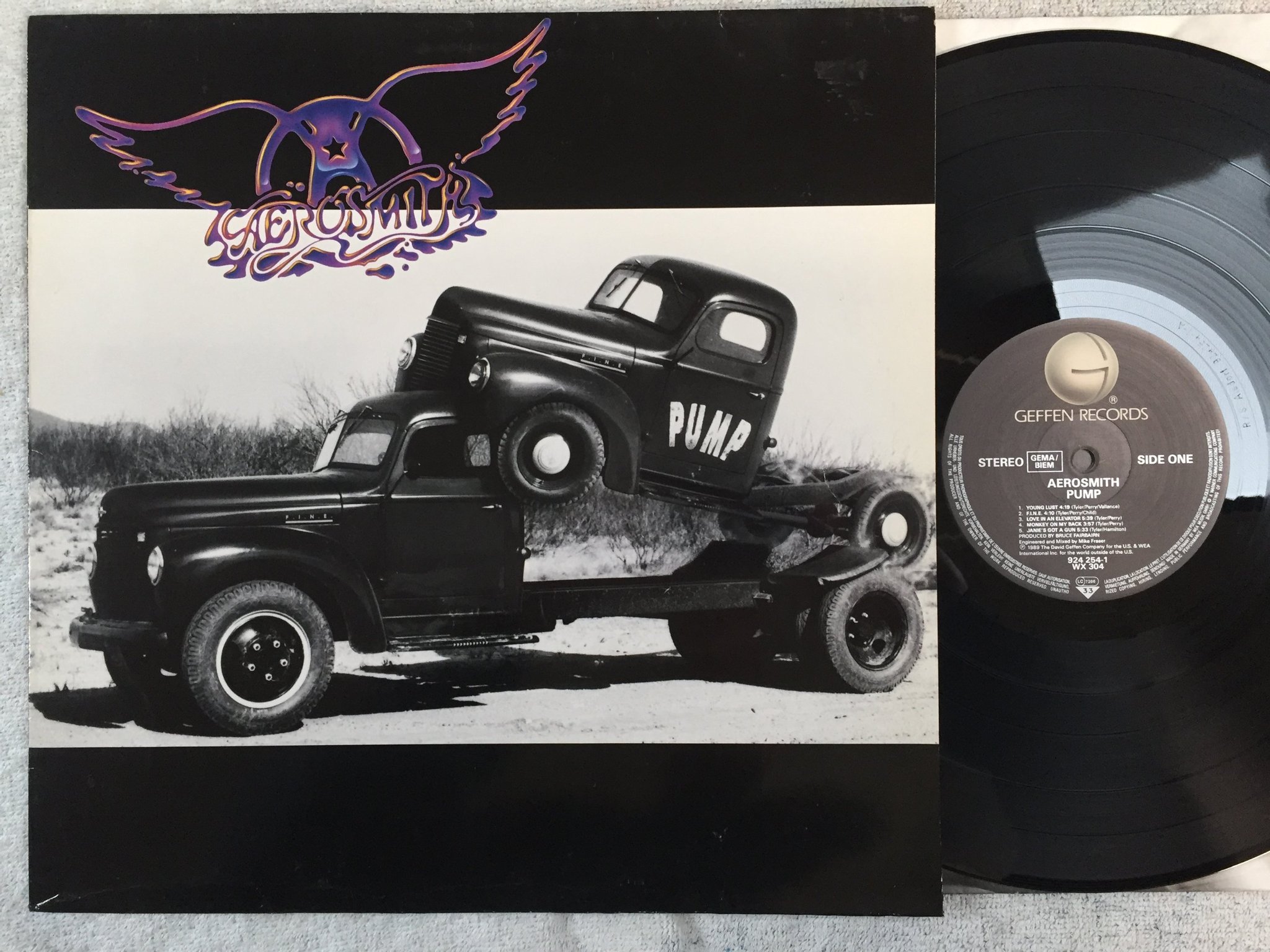 Omslagsbild för skivan AEROSMITH pump LP -89 Eur GEFFEN 924 254-1