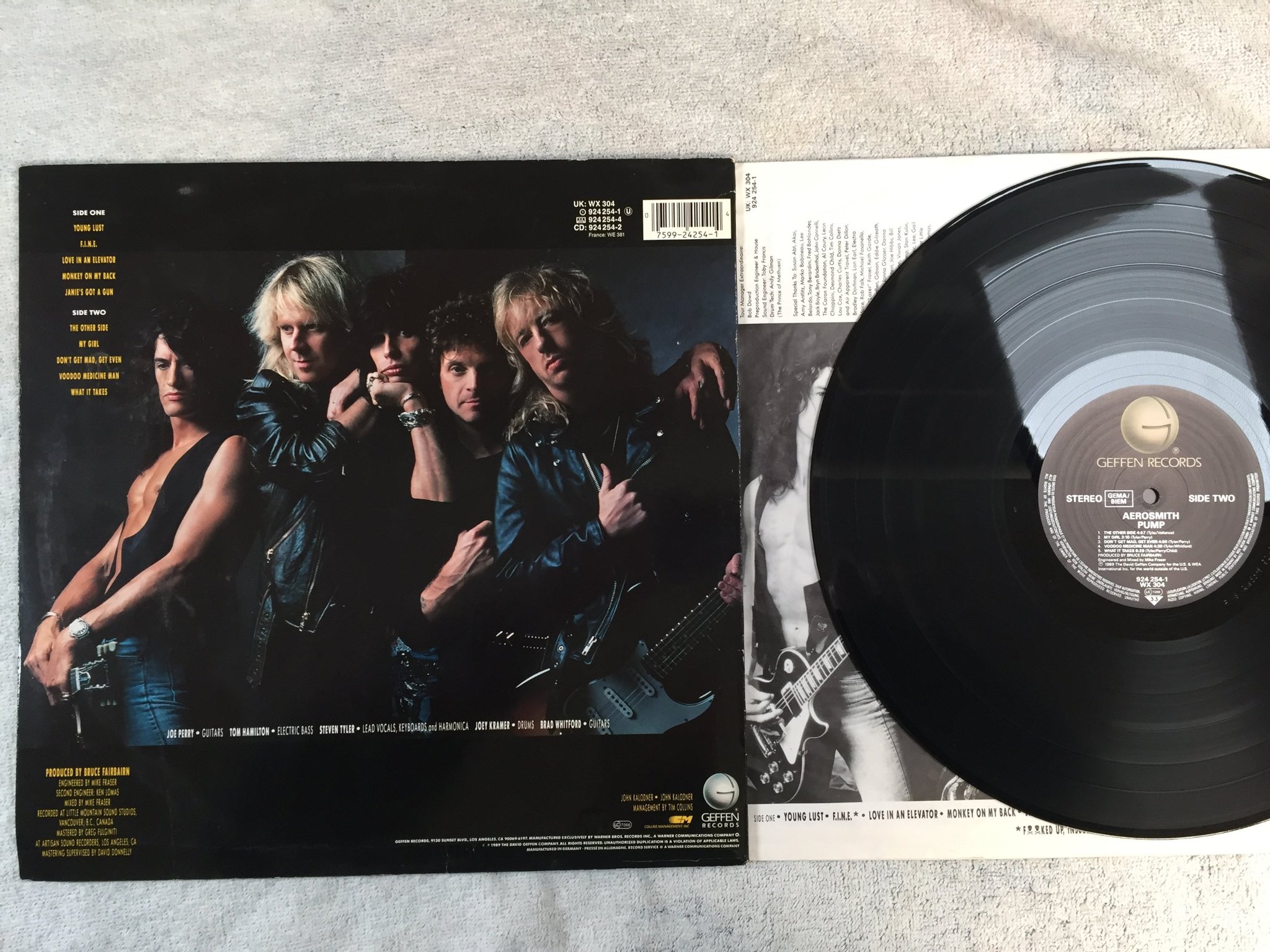 Omslagsbild för skivan AEROSMITH pump LP -89 Eur GEFFEN 924 254-1