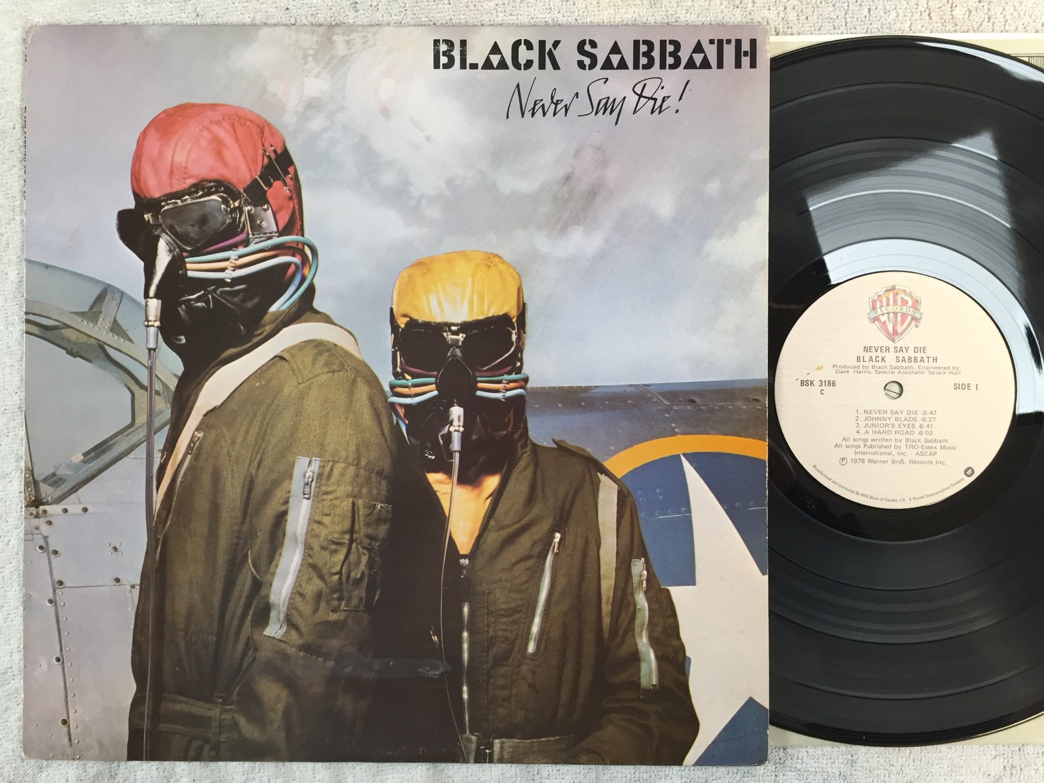 Omslagsbild för skivan BLACK SABBATH never say die LP -78 Can WARNER BROS BSK 3186 C