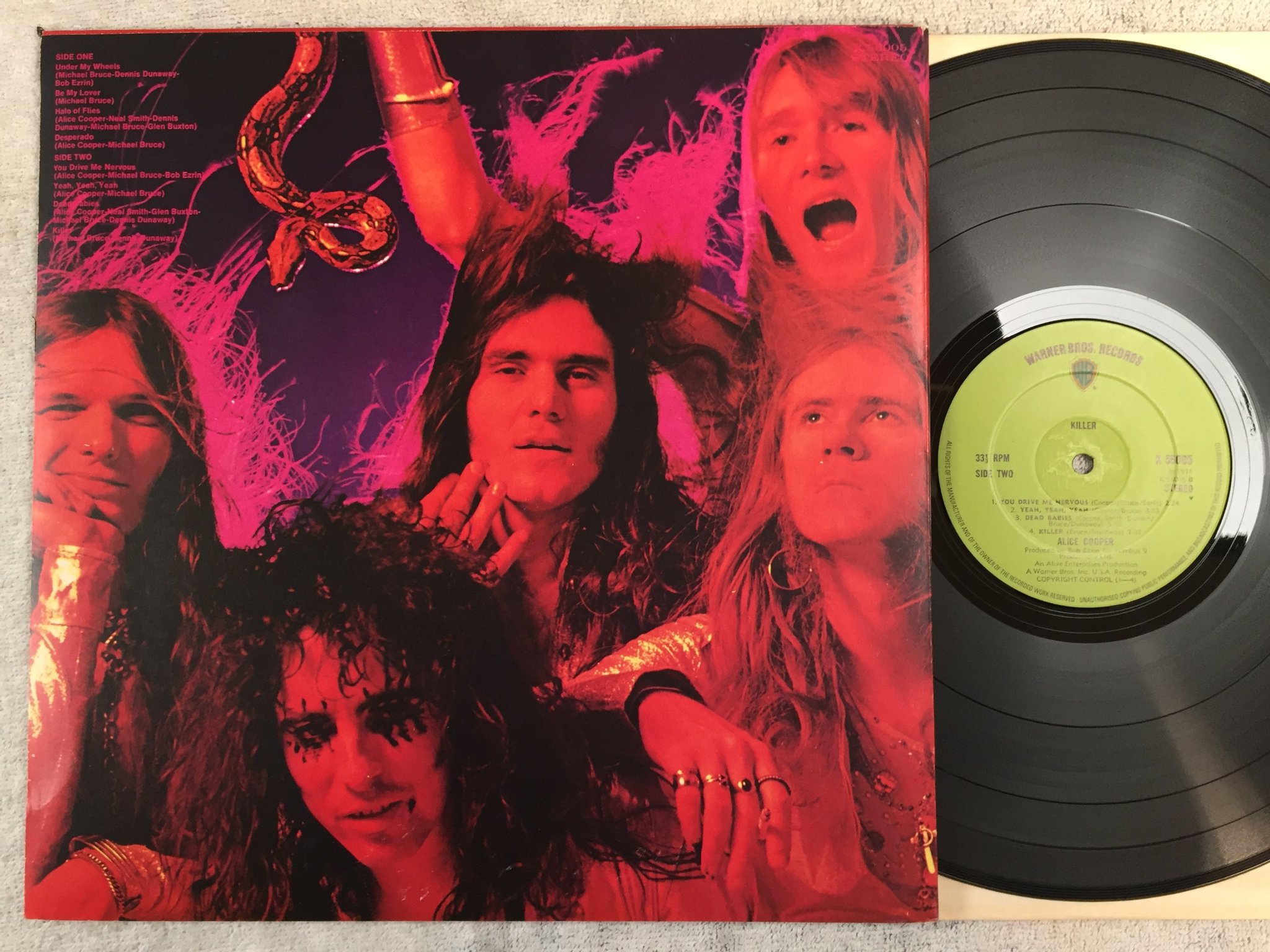 Omslagsbild för skivan ALICE COOPER killer LP -71 UK WARNER BROS K 56005