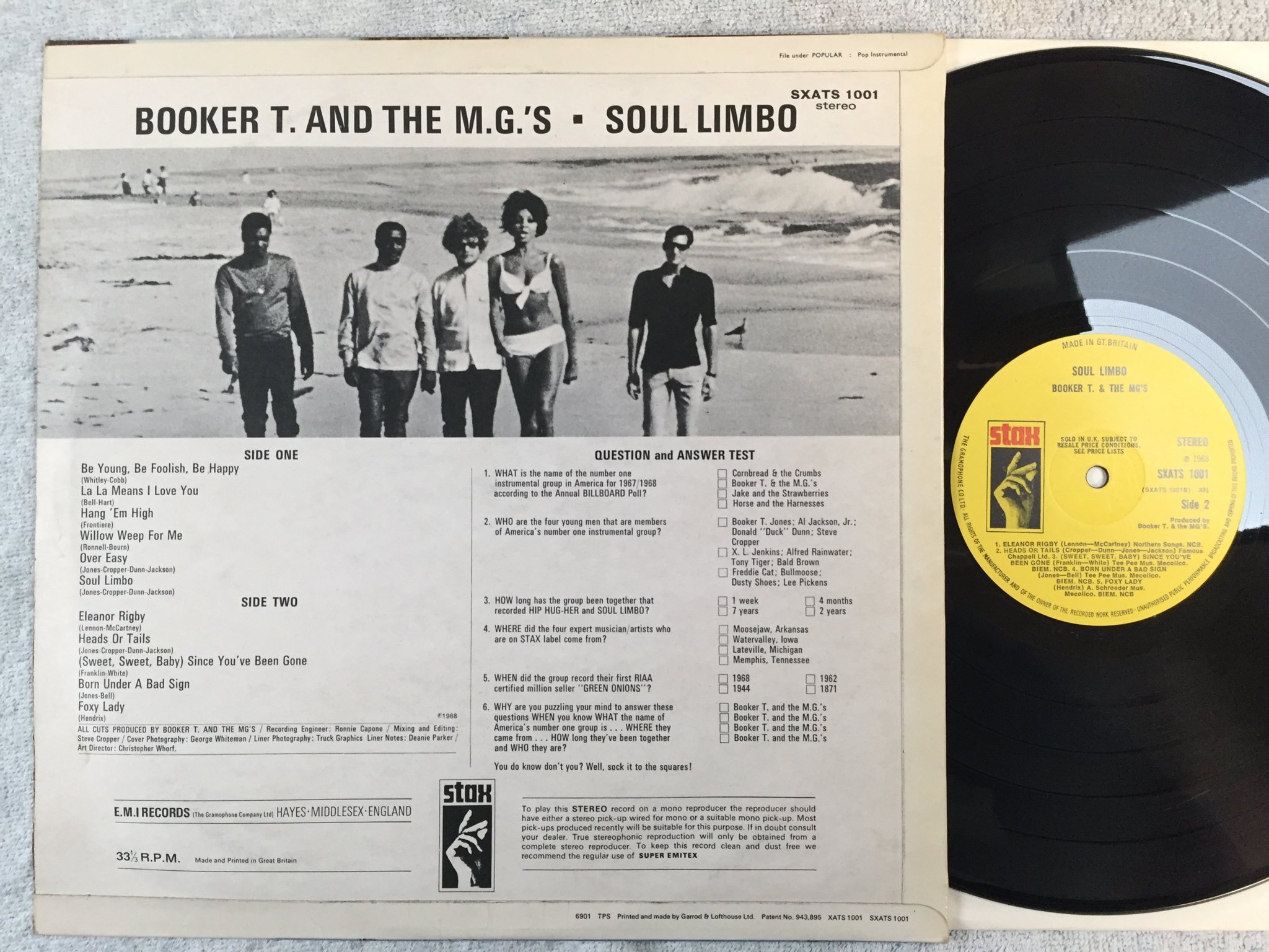 Omslagsbild för skivan BOOKER T AND THE MG'S soul limbo LP -68 UK STAX SXATS 1001