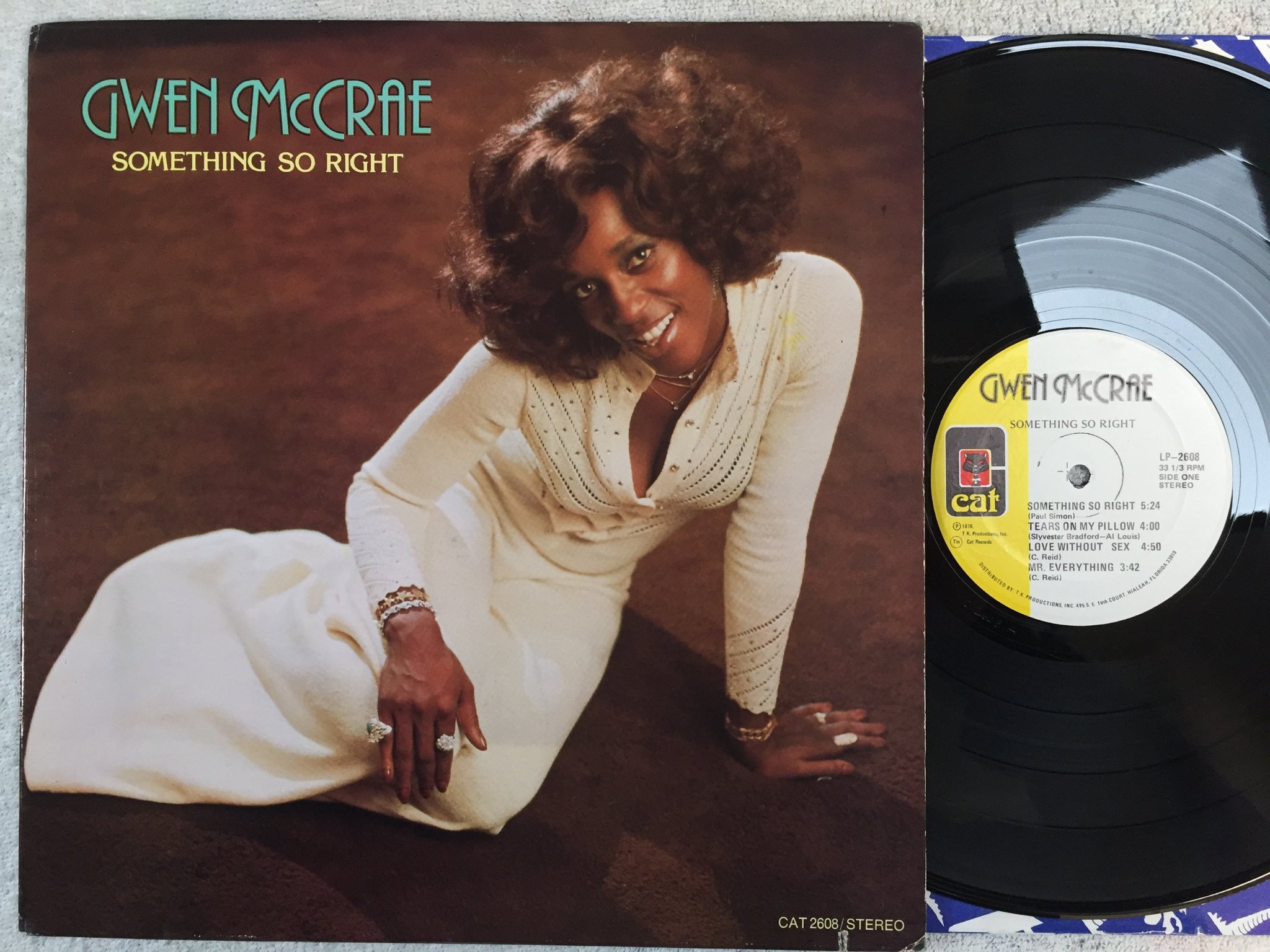 Omslagsbild för skivan GWEN McCRAE something so right LP -76 US CAT LP-2608