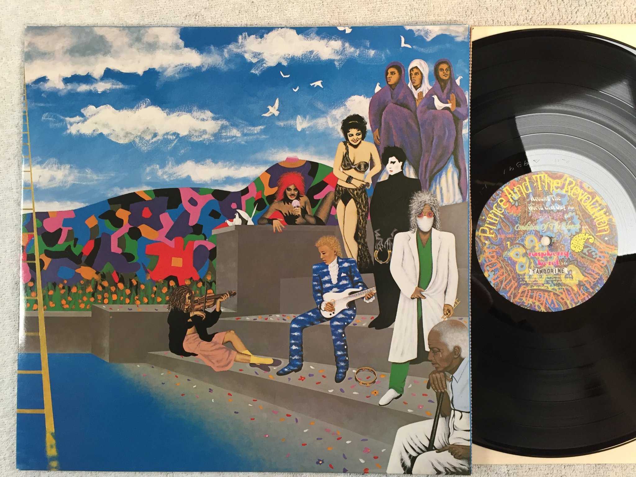 Omslagsbild för skivan PRINCE & THE REVOLUTION Around The World In A Day LP -85 PAISLEY PARK 925 286-1