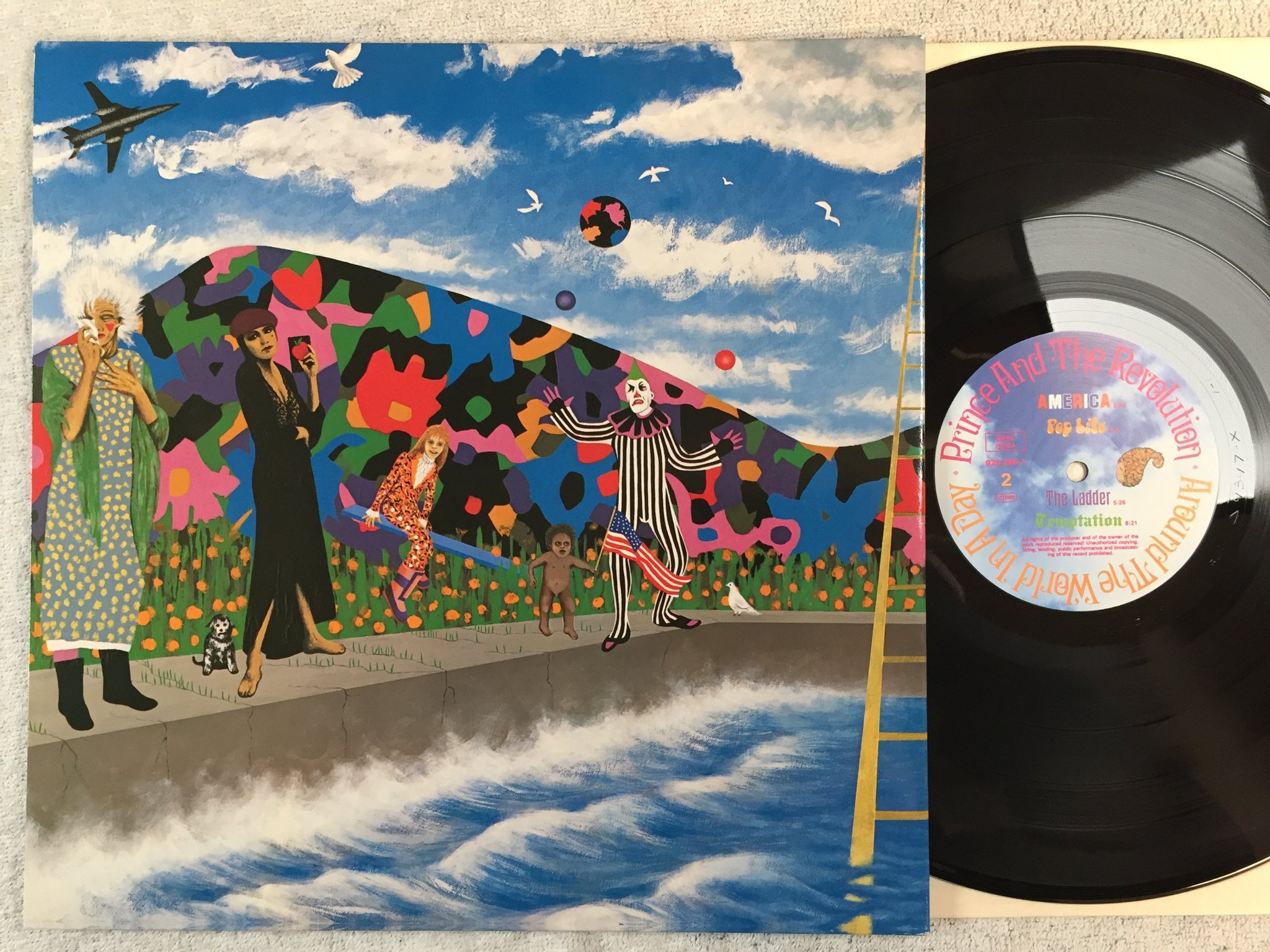 Omslagsbild för skivan PRINCE & THE REVOLUTION Around The World In A Day LP -85 PAISLEY PARK 925 286-1