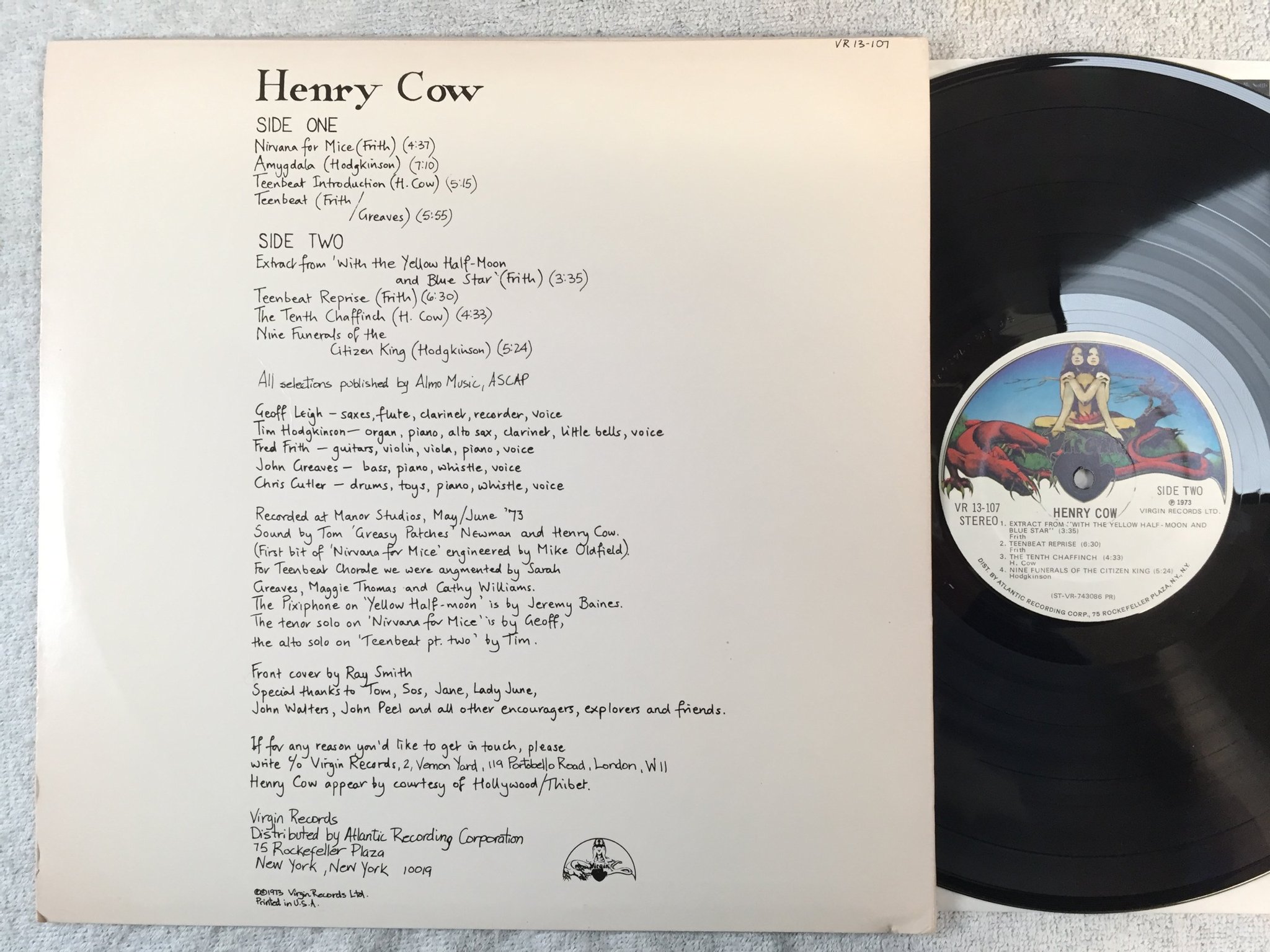 Omslagsbild för skivan HENRY COW s/t LP US VIRGIN VR 13-107