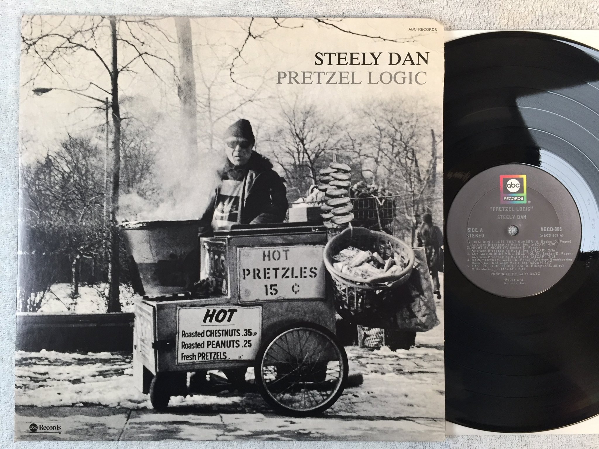 Omslagsbild för skivan STEELY DAN pretzel logic LP -74 US ABC ABCD-808