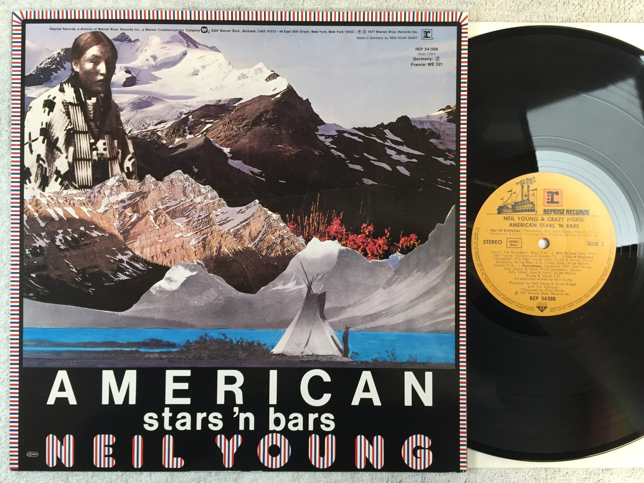 Omslagsbild för skivan NEIL YOUNG & CRAZY HORSE american stars n bars LP Ger REPRISE REP 54088
