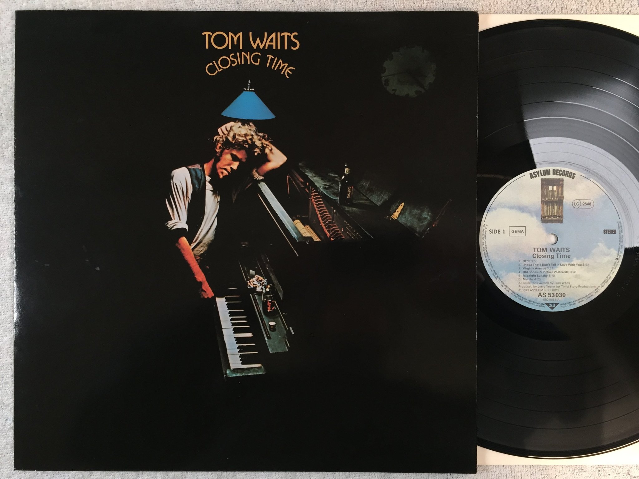 Omslagsbild för skivan TOM WAITS closing time LP Ger ASYLUM AS 43030