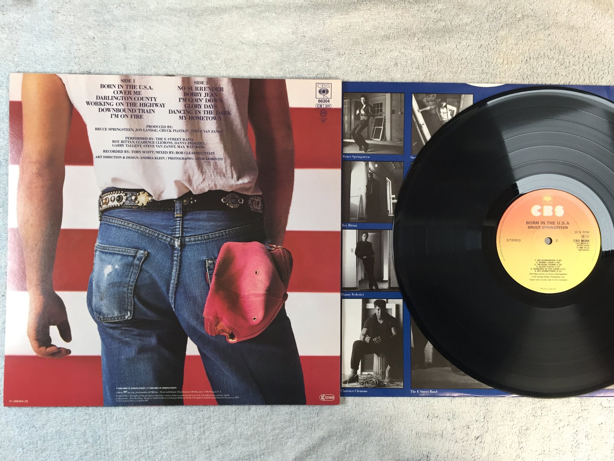 Omslagsbild för skivan BRUCE SPRINGSTEEN born in the U.S.A. LP UK CBS S 86304