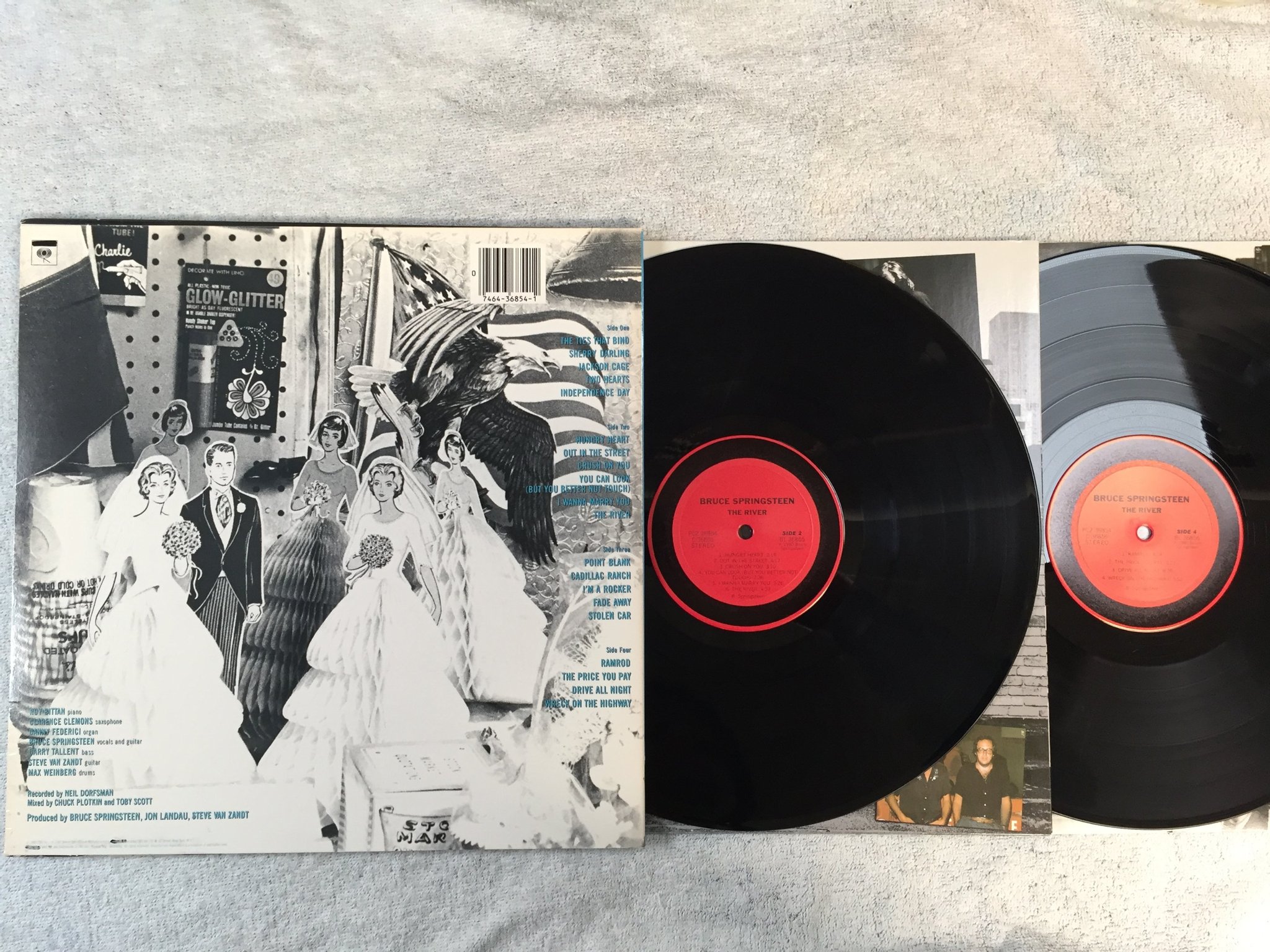 Omslagsbild för skivan BRUCE SPRINGSTEEN the river LP -80 US COLUMBIA PC2 36854 