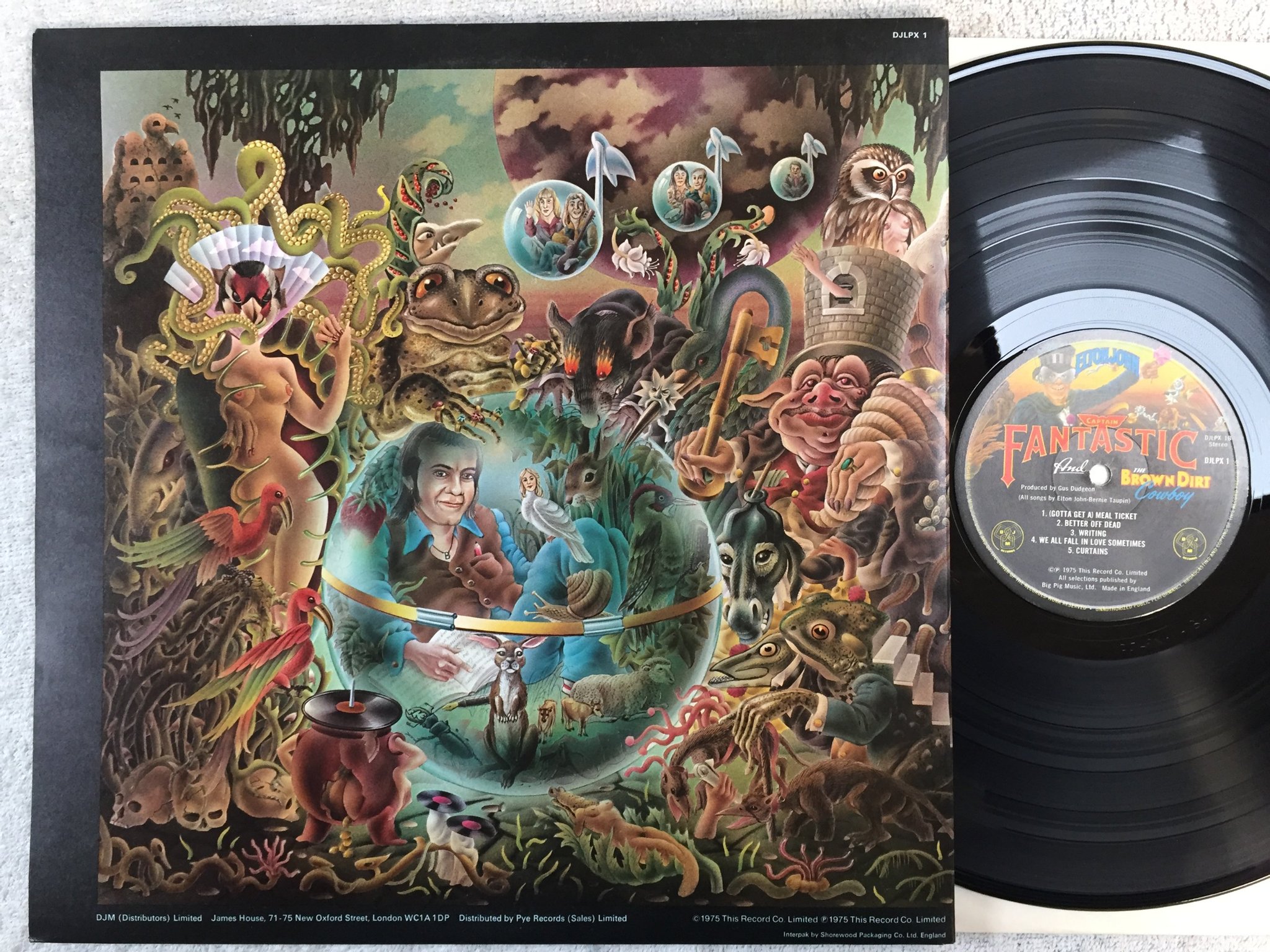 Omslagsbild för skivan ELTON JOHN captain fantastic LP -75 UK DJM DJLPX1 w/ all inserts