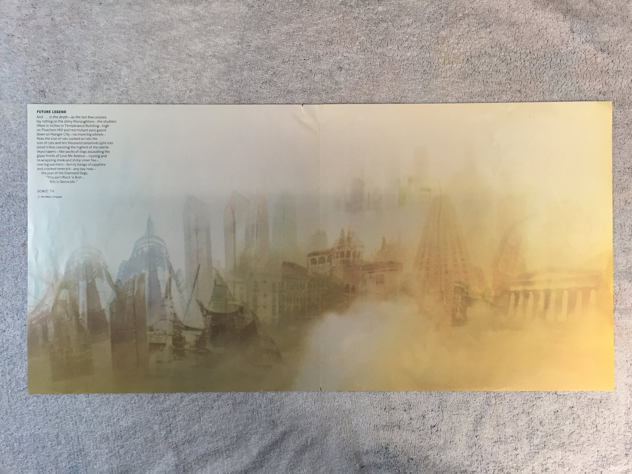 Omslagsbild för skivan DAVID BOWIE diamond dogs LP UK rca international INTS 5068